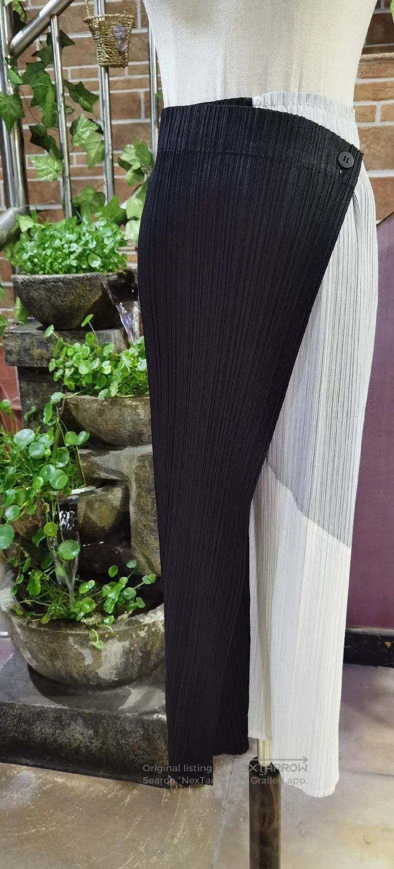 Issey Miyake Issey Miyake Black-White-Gray Patchwork Midi Pants Size 25" / US 0 / IT 36 - 1 Thumbnail