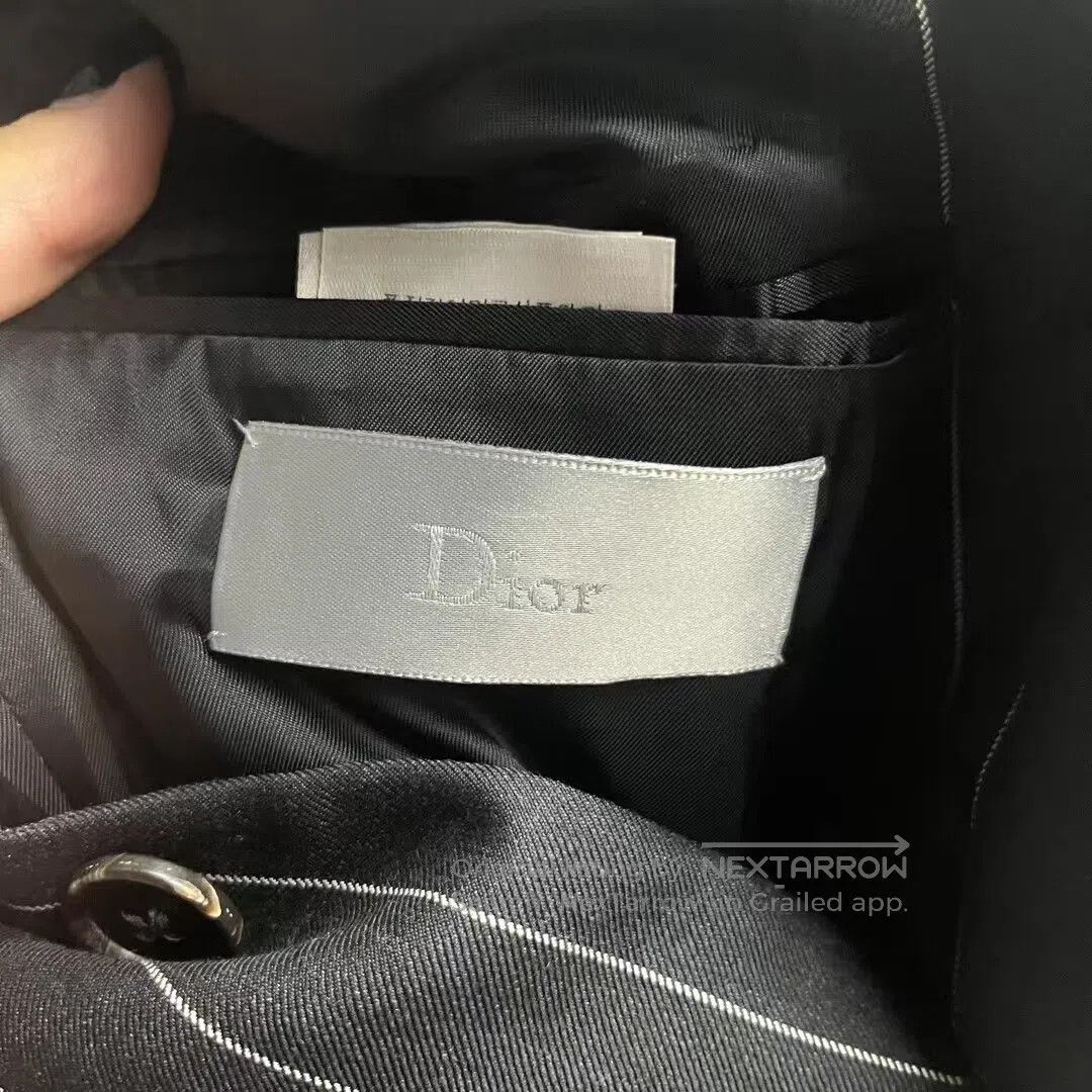 Dior Dior Suit with irregular striped printing and three-button Size 44R - 2 Thumbnail