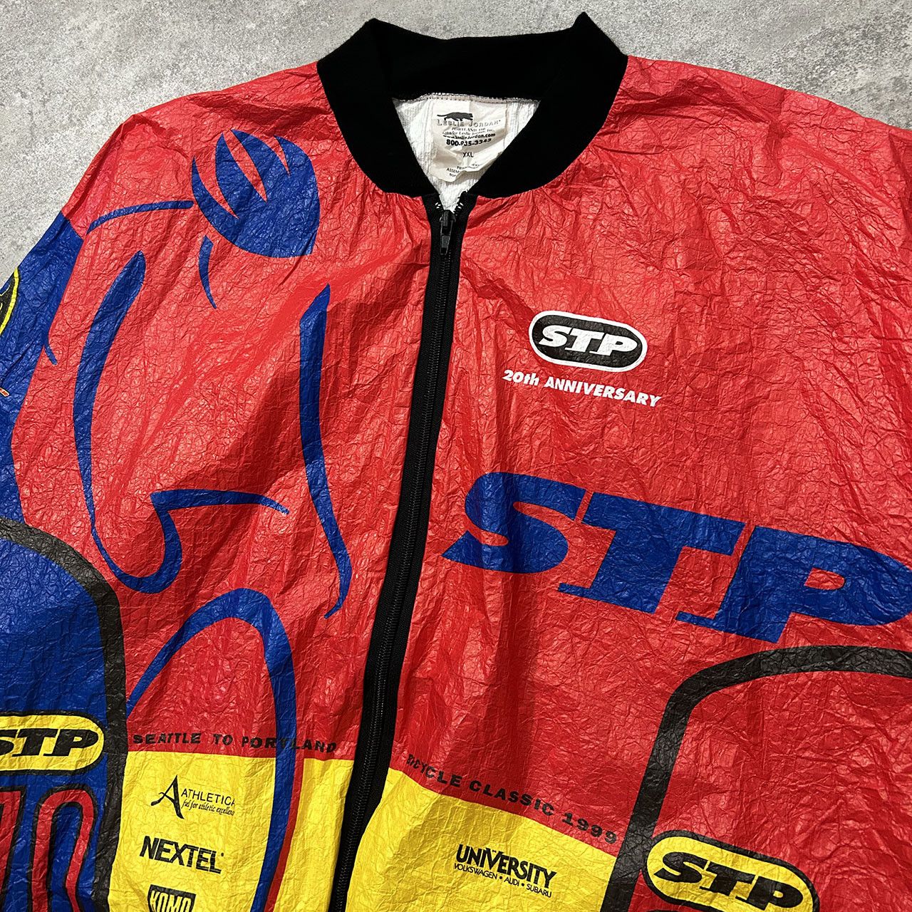 Vintage SEATTLE TO PORTLAND 1979-1999 20TH ANNIVESARY PAPER JACKET Size US XXL / EU 58 / 5 - 3 Thumbnail