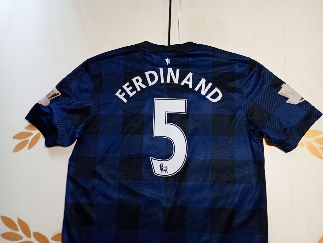 Nike Manchester United Away Jersey 5 Ferdinand 2013-2014 Size US L / EU 52-54 / 3 - 11 Thumbnail
