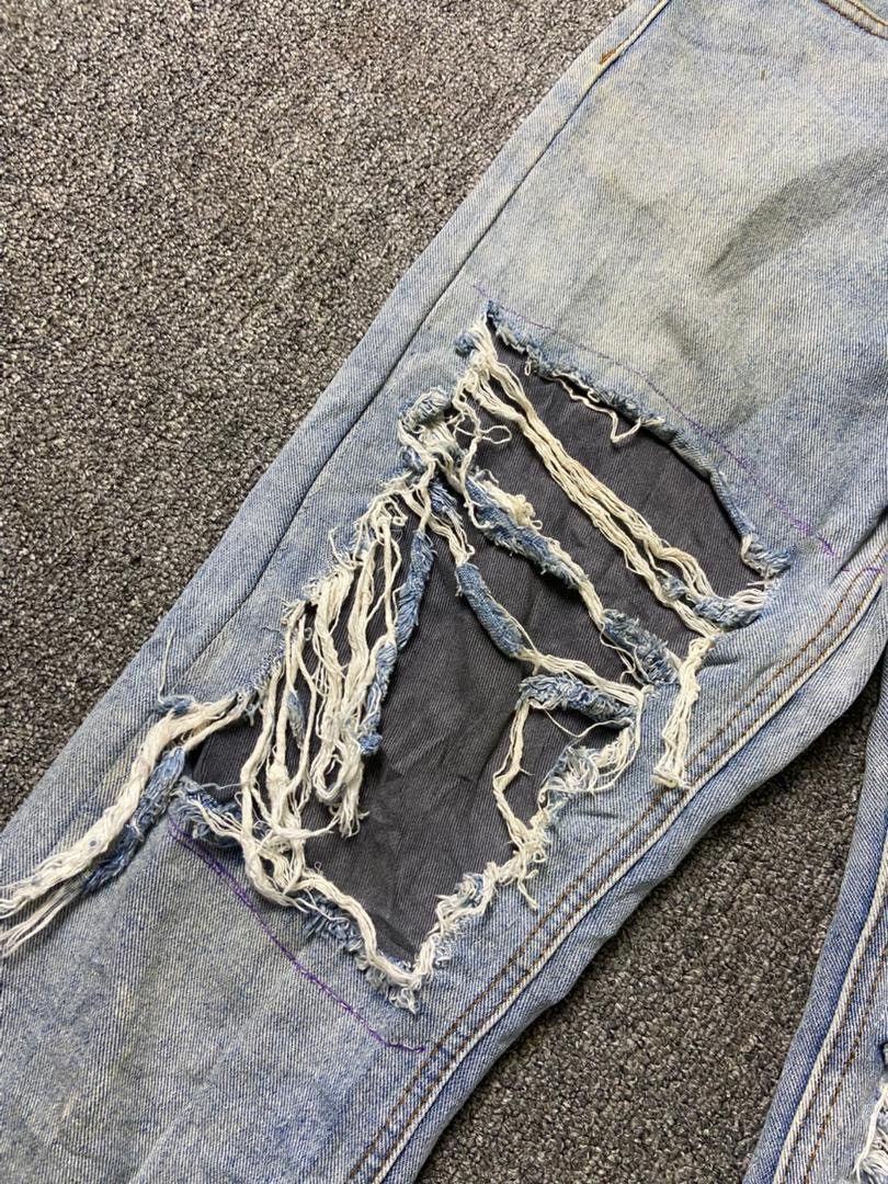 Japanese Brand Japanese Brand Distressed Ripped Denim Jeans (186) Size US 32 / EU 48 - 10 Thumbnail