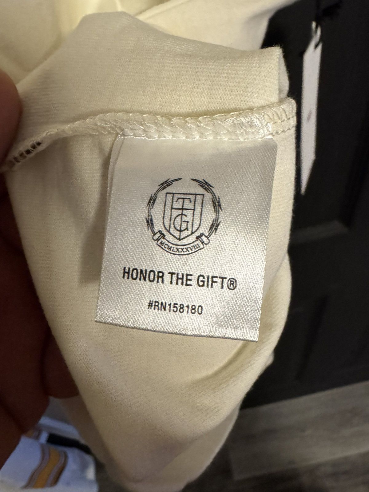 Honor the Gift Honor the Gift ‘Inner City Sounds’ Cream T Shirt - Size XL Size US XL / EU 56 / 4 - 4 Thumbnail