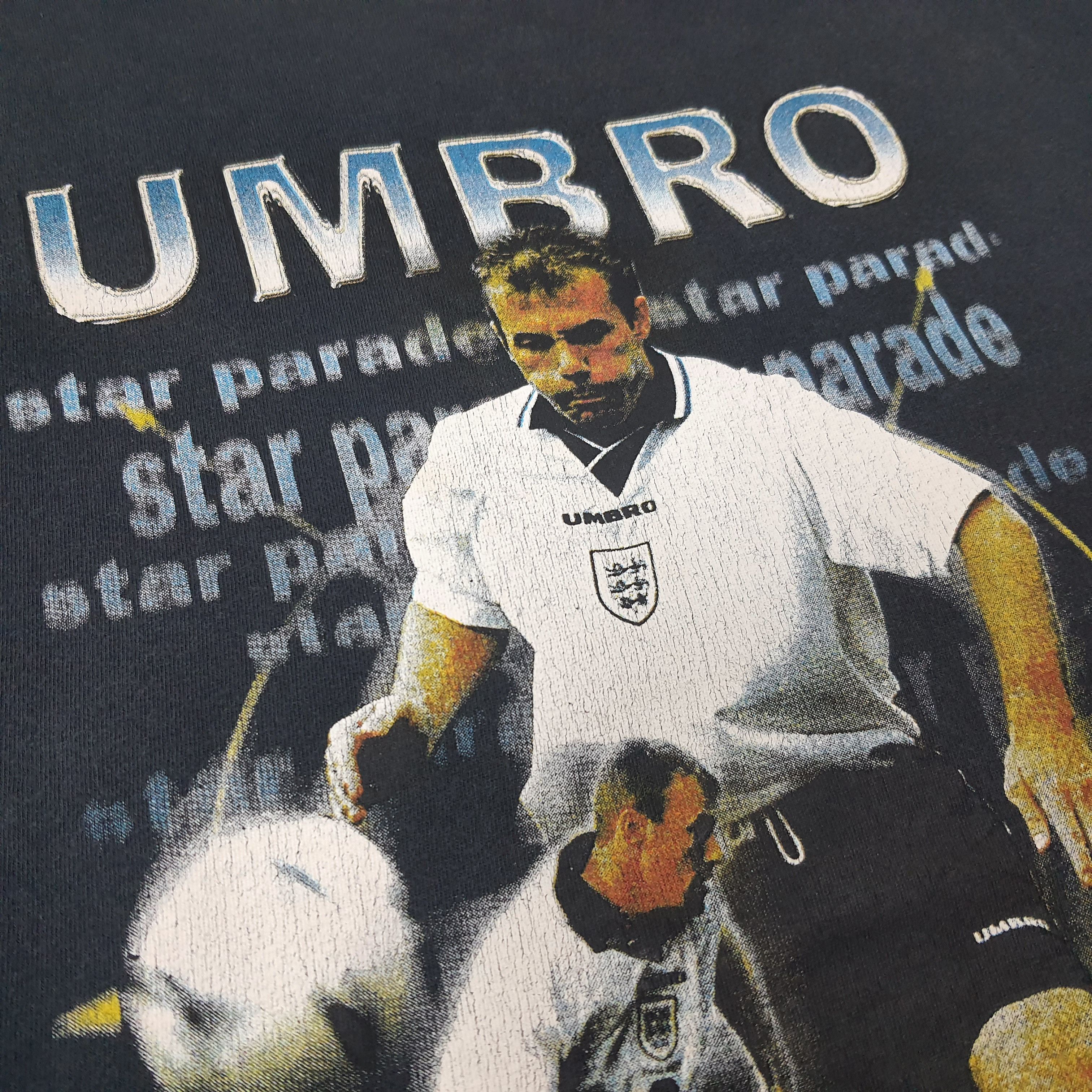 Umbro Vintage Umbro England Alan Shearer Soccer Tshirt C259N64 Size US L / EU 52-54 / 3 - 2 Thumbnail