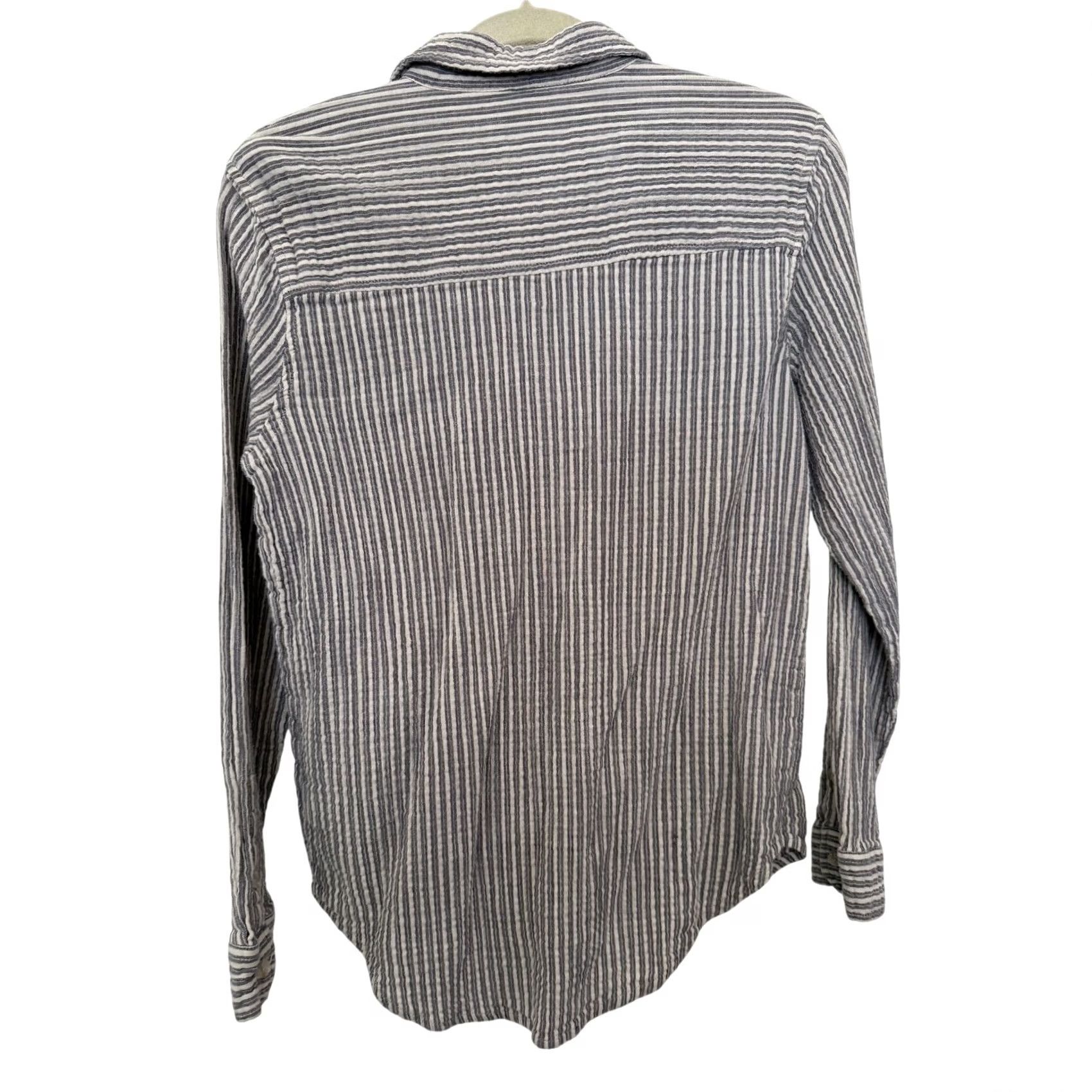 Vintage Universal Threads Button-Up Shirt Women Medium 100% Cotton Striped Collar Long Sleeve Blue Size M / US 6-8 / IT 42-44 - 2 Thumbnail