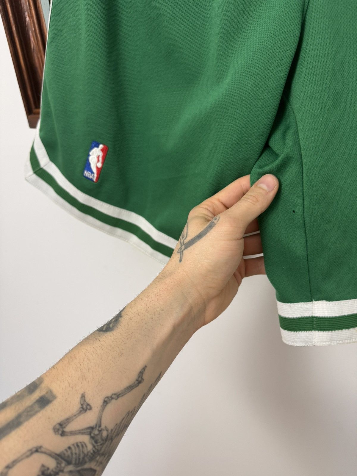 NBA Boston Celtics Adidas NBA Shorts Basketball Green 2012 rare Size US 32 / EU 48 - 5 Thumbnail