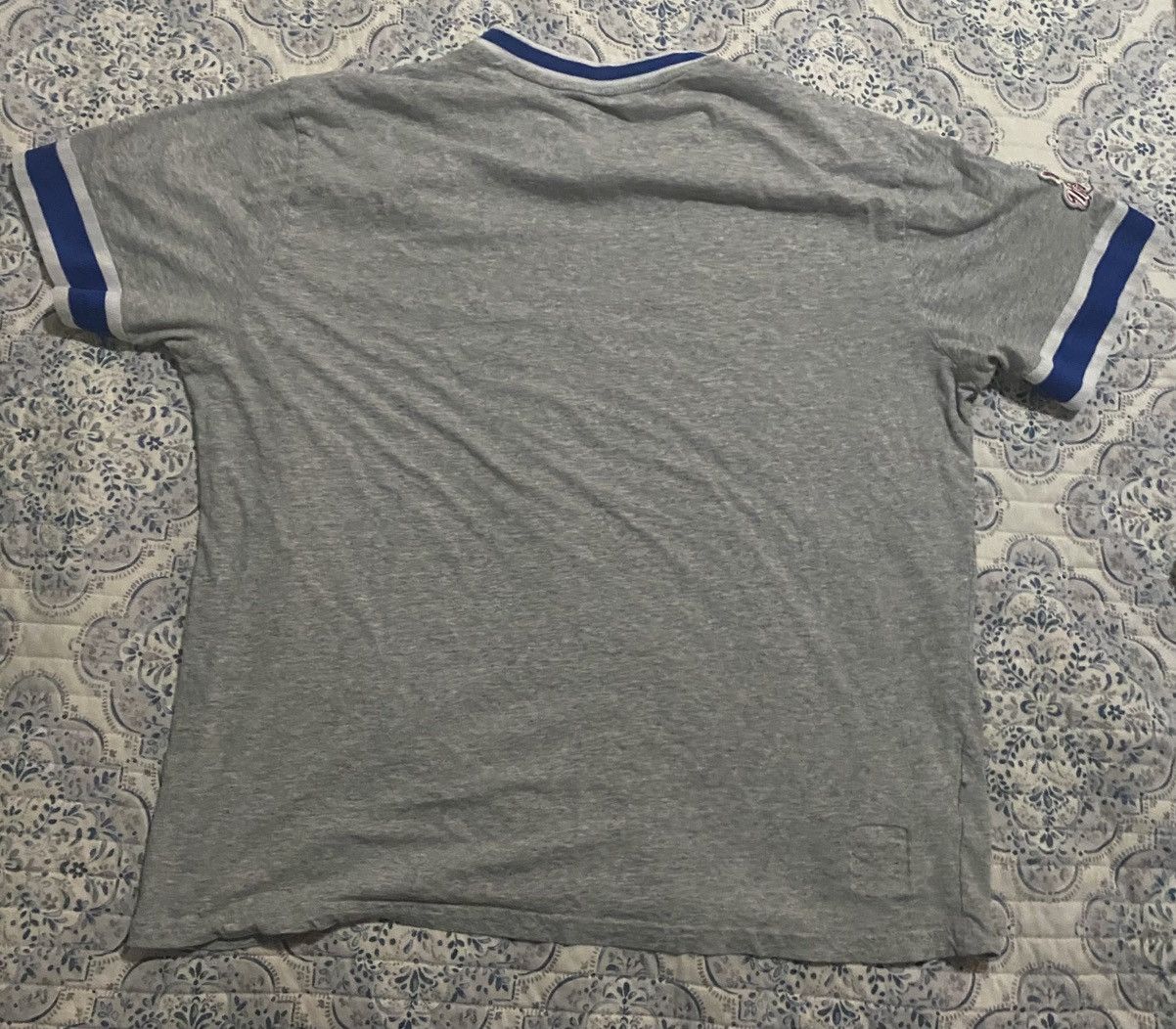 Mitchell & Ness Mitchell & Ness LA Dodgers V-Neck Shirt Size 2XL Size US XXL / EU 58 / 5 - 6 Thumbnail