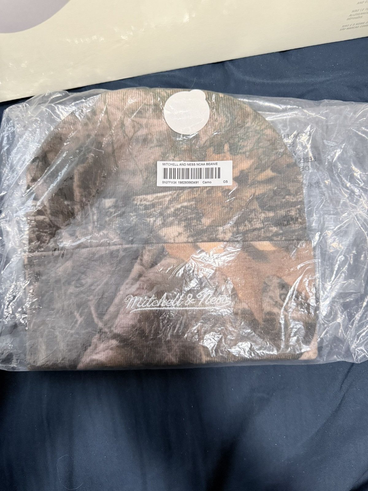 Supreme Supreme NCAA Beanie Size ONE SIZE - 2 Thumbnail