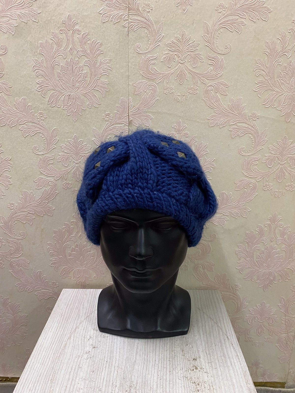 Japanese Brand Japanese Brand Rare Design Crochet Beanie Hat Size ONE SIZE - 2 Thumbnail