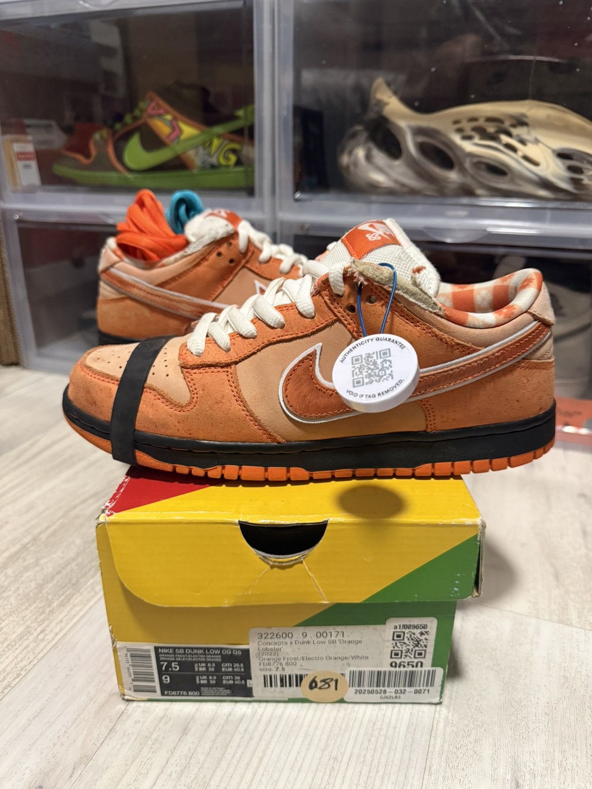 CNCPTS × Nike Nike SB Dunk Low OG QS Orange Lobster Size US 7.5 / EU 40-41 - 1 Thumbnail
