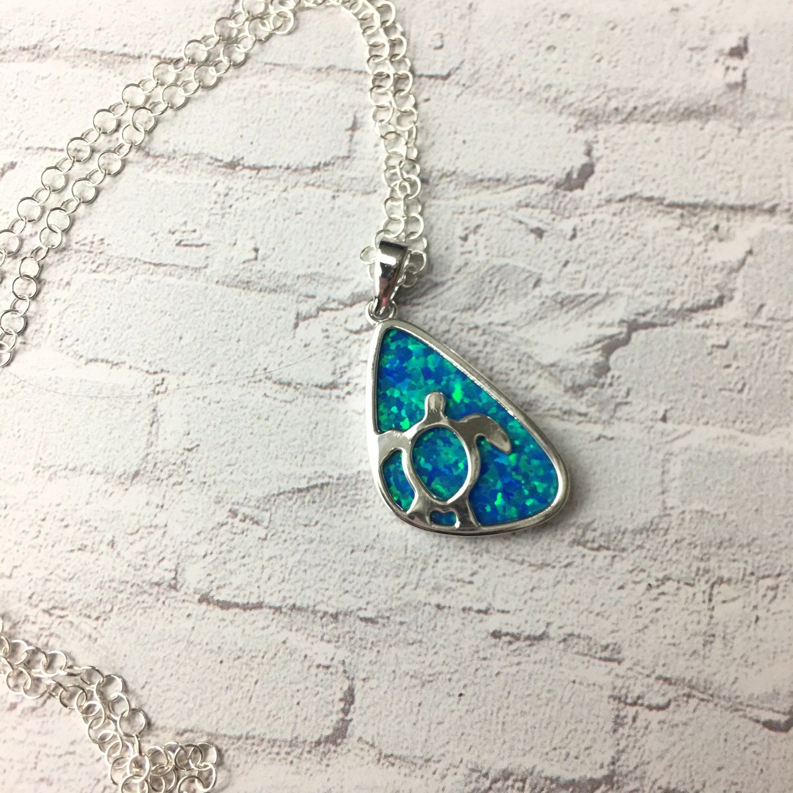 The Unbranded Brand Sterling Silver Lab opal Turtle Necklace Size ONE SIZE - 6 Thumbnail