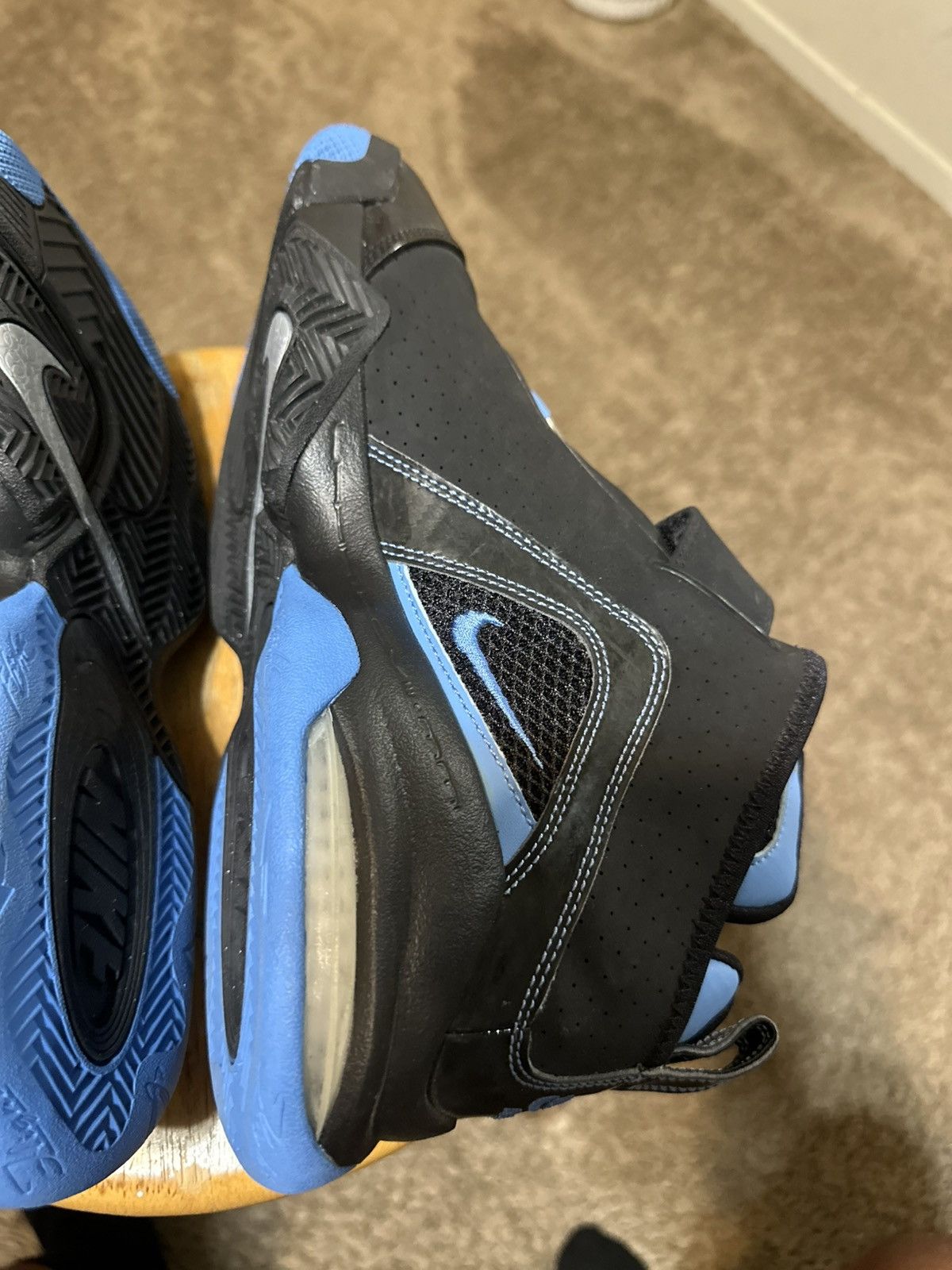 Nike Vintage Nike Zoom flight club 2009 size 10 Size US 10 / EU 43 - 8 Thumbnail