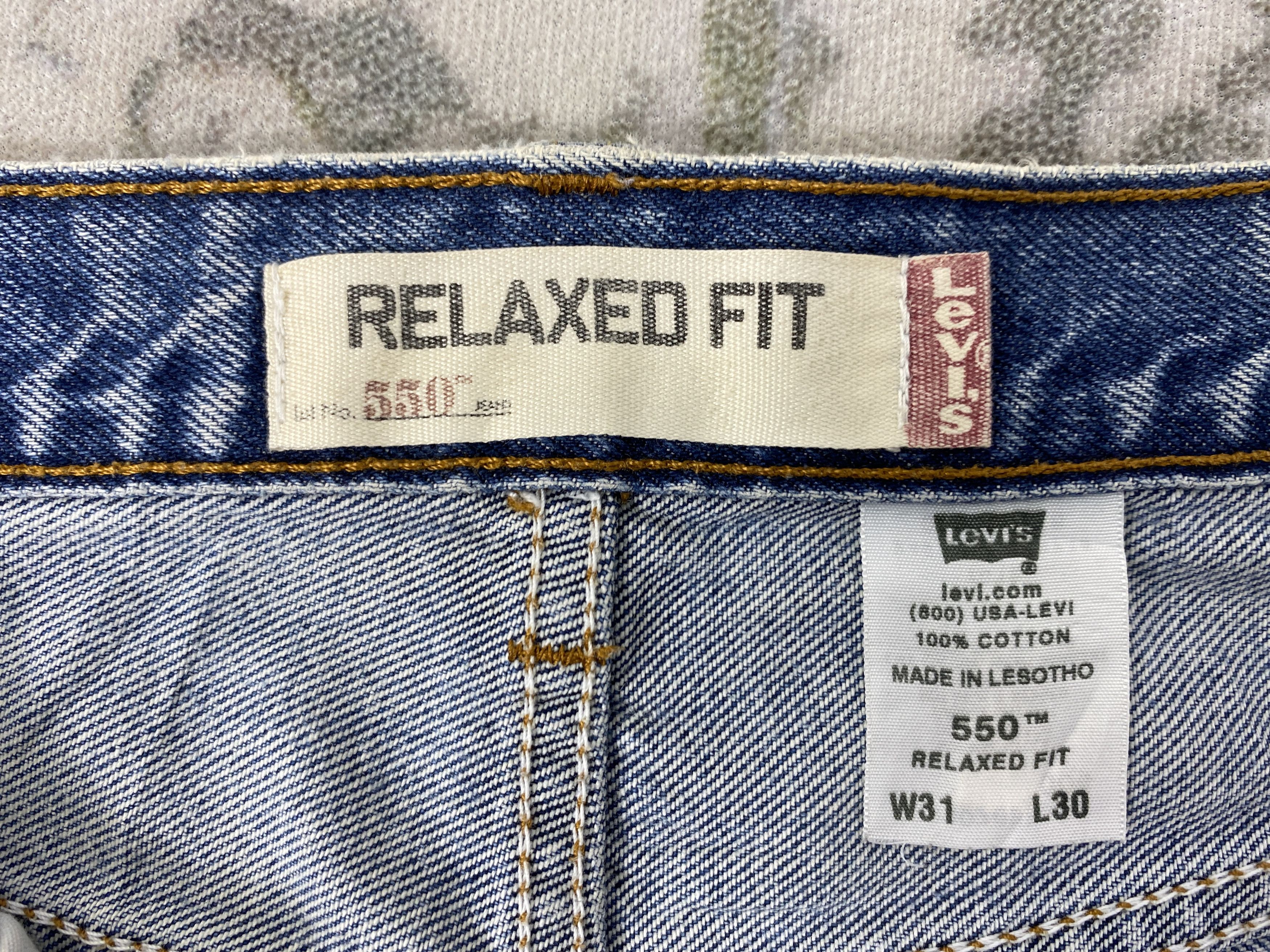 Levi's Ripped Blue Vintage Levis Jeans 32x28 - JN3057 Size US 32 / EU 48 - 10 Thumbnail