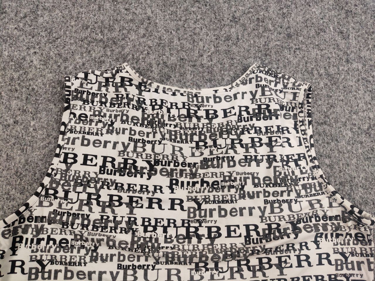 Burberry Burberry Vintage Authentic monogram Women's T-shirt tank top Size M / US 6-8 / IT 42-44 - 12 Thumbnail