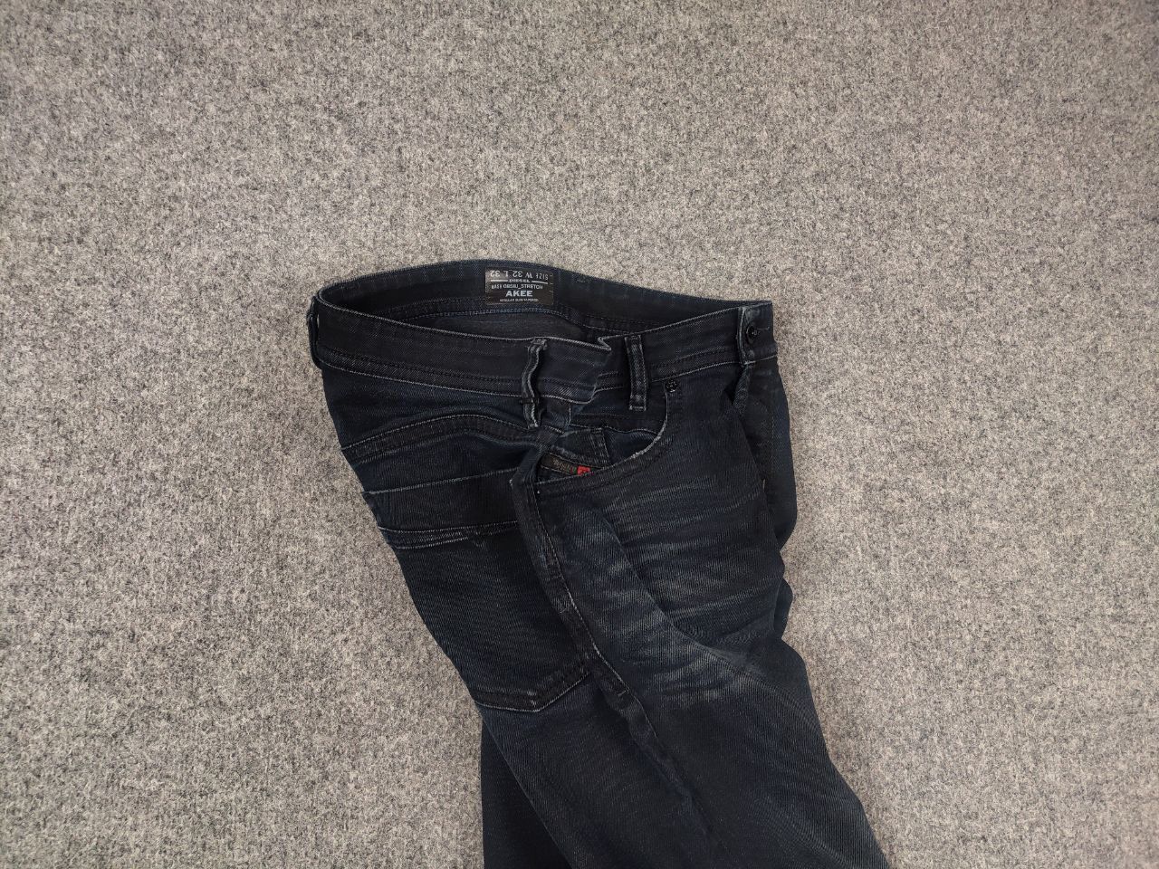 Diesel Diesel akee tapered Blue Faded denim Jeans Vintage Style Size US 32 / EU 48 - 9 Thumbnail