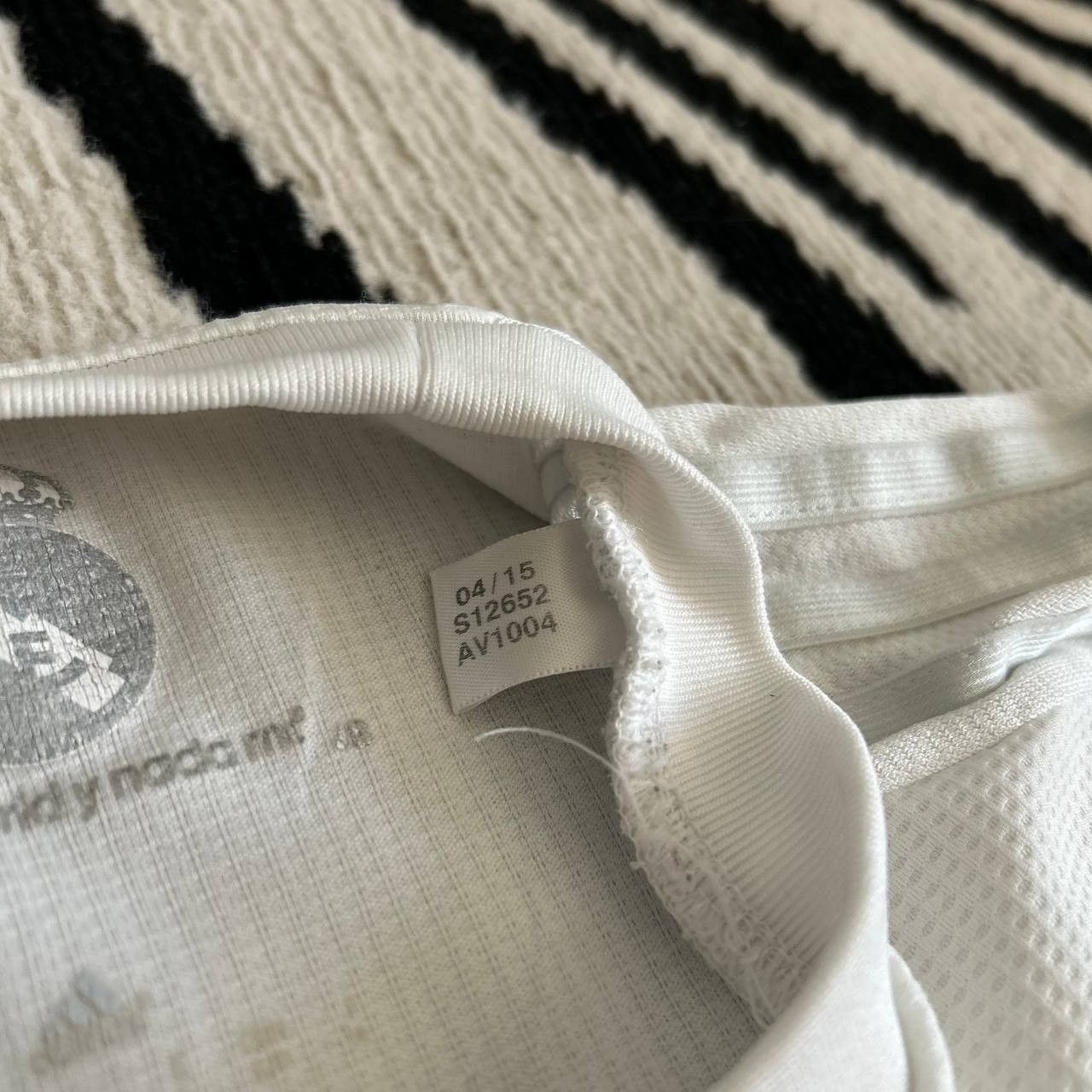 Adidas 👕 Real Madrid Home Jersey 2016/17 – Adidas x Fly Emirates Size US S / EU 44-46 / 1 - 5 Thumbnail