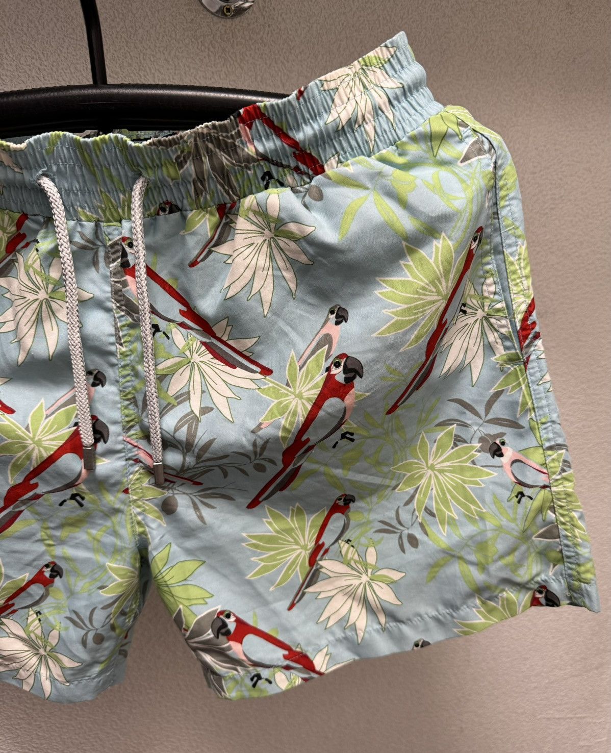 Vilebrequin Vilebrequin parrot fullprint shorts swimming shorts M Size US 32 / EU 48 - 6 Thumbnail