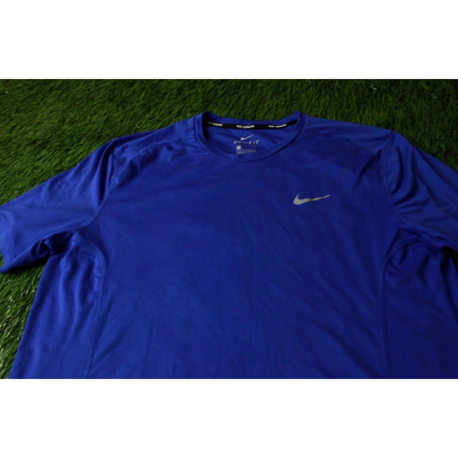 Nike Nike Running Shirt Men Large Blue Dri-FIT 2017 Training T-Shirt Short Sleeve Reflective Casual Athletic Jersey Size US L / EU 52-54 / 3 - 2 Thumbnail