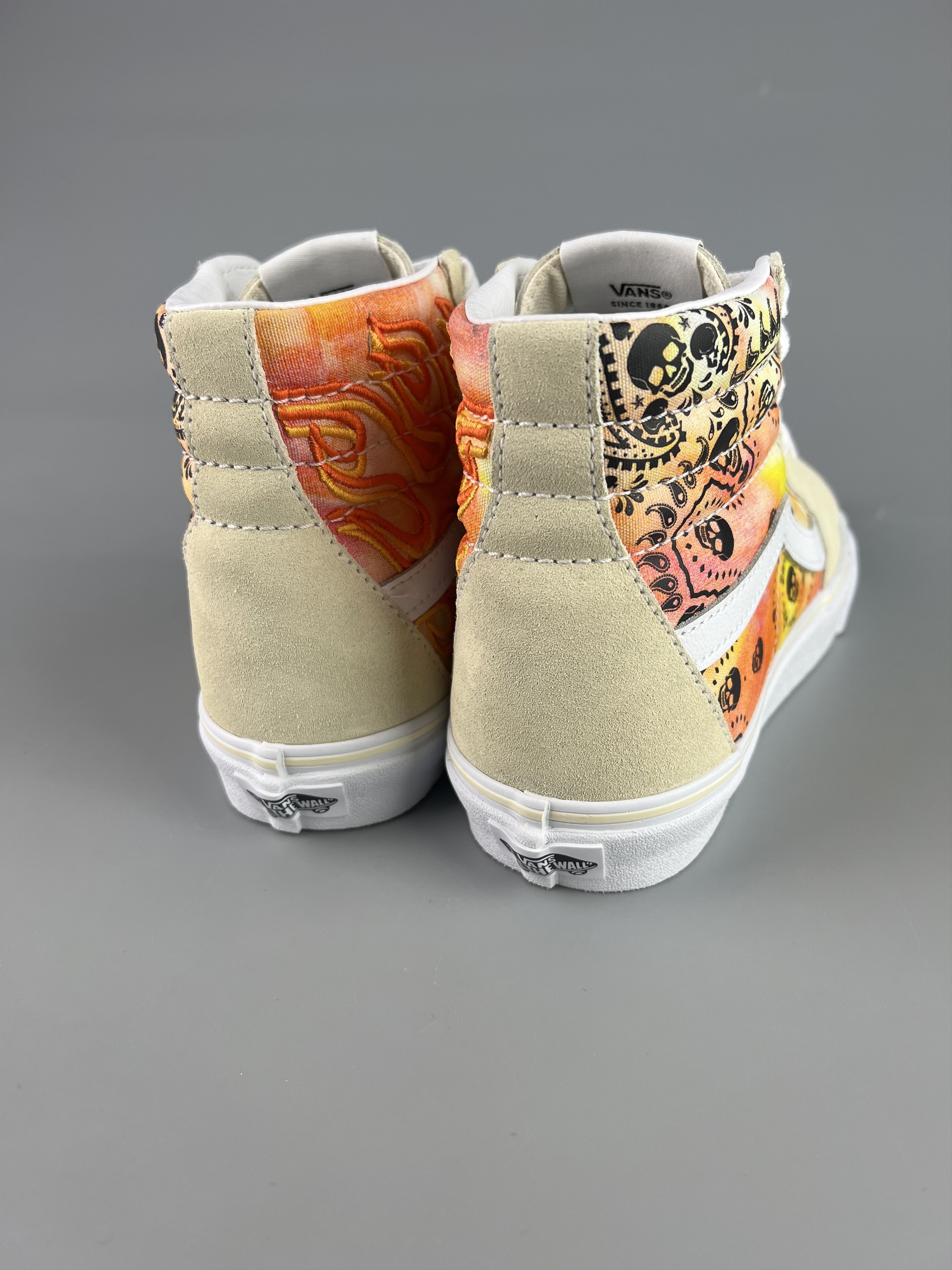 Vans × Welcome Skateboards Vans SK8-HI Women's Sneakers Size US 7 Size US 7 / IT 37 - 2 Thumbnail
