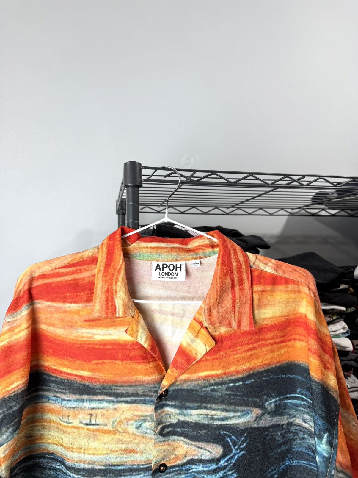 Vintage Vintage Style Apoh London Scream Painting Print Shirt Size US L / EU 52-54 / 3 - 3 Thumbnail