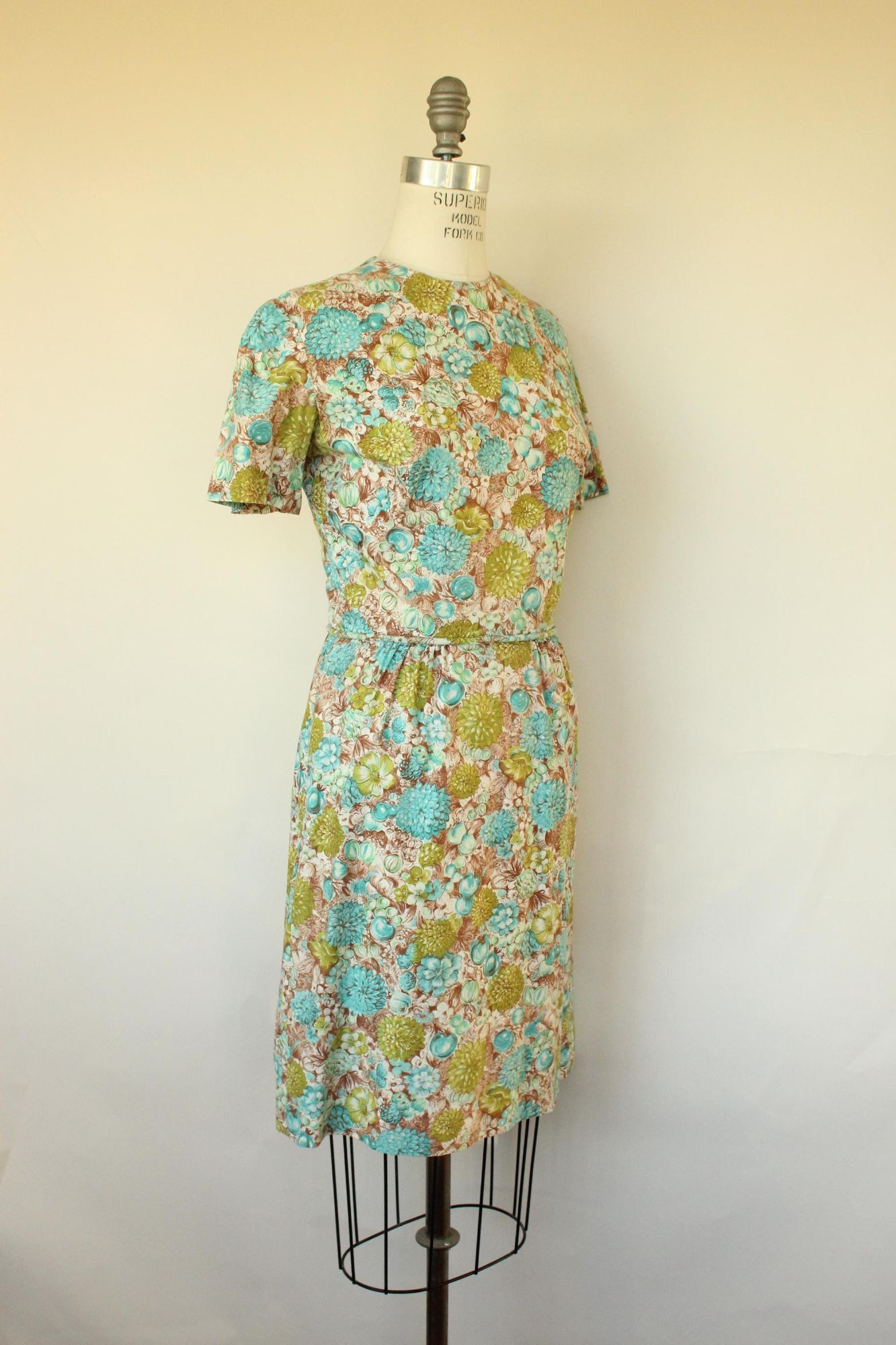 Vintage Vintage 1960s Wiggle Dress, Green and Blue and Brown Floral Size M / US 6-8 / IT 42-44 - 6 Thumbnail