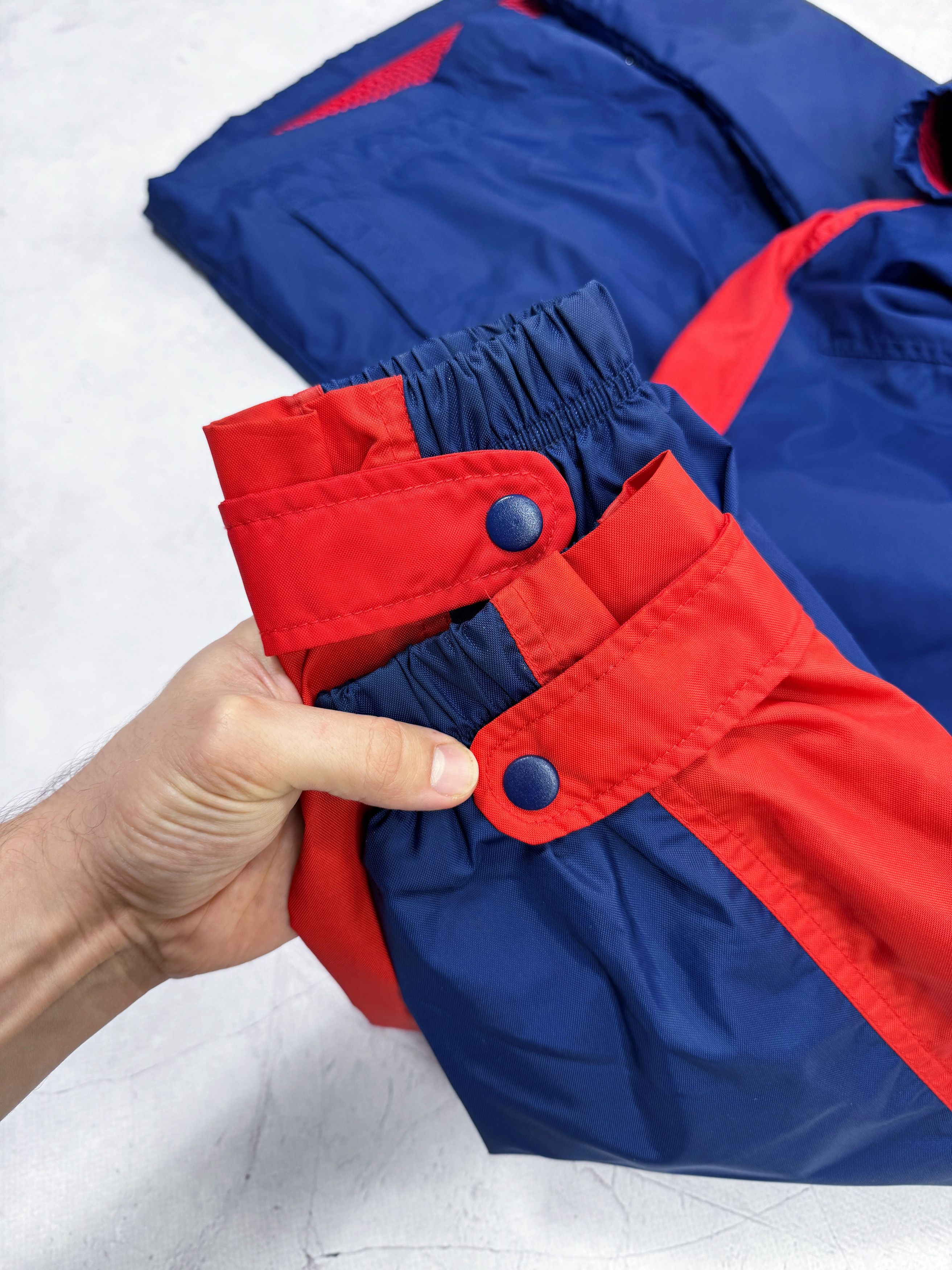 Nike × Vintage Y2K Nike Windbreaker Jacket Nylon Big Back Swoosh Logo Size US L / EU 52-54 / 3 - 13 Thumbnail