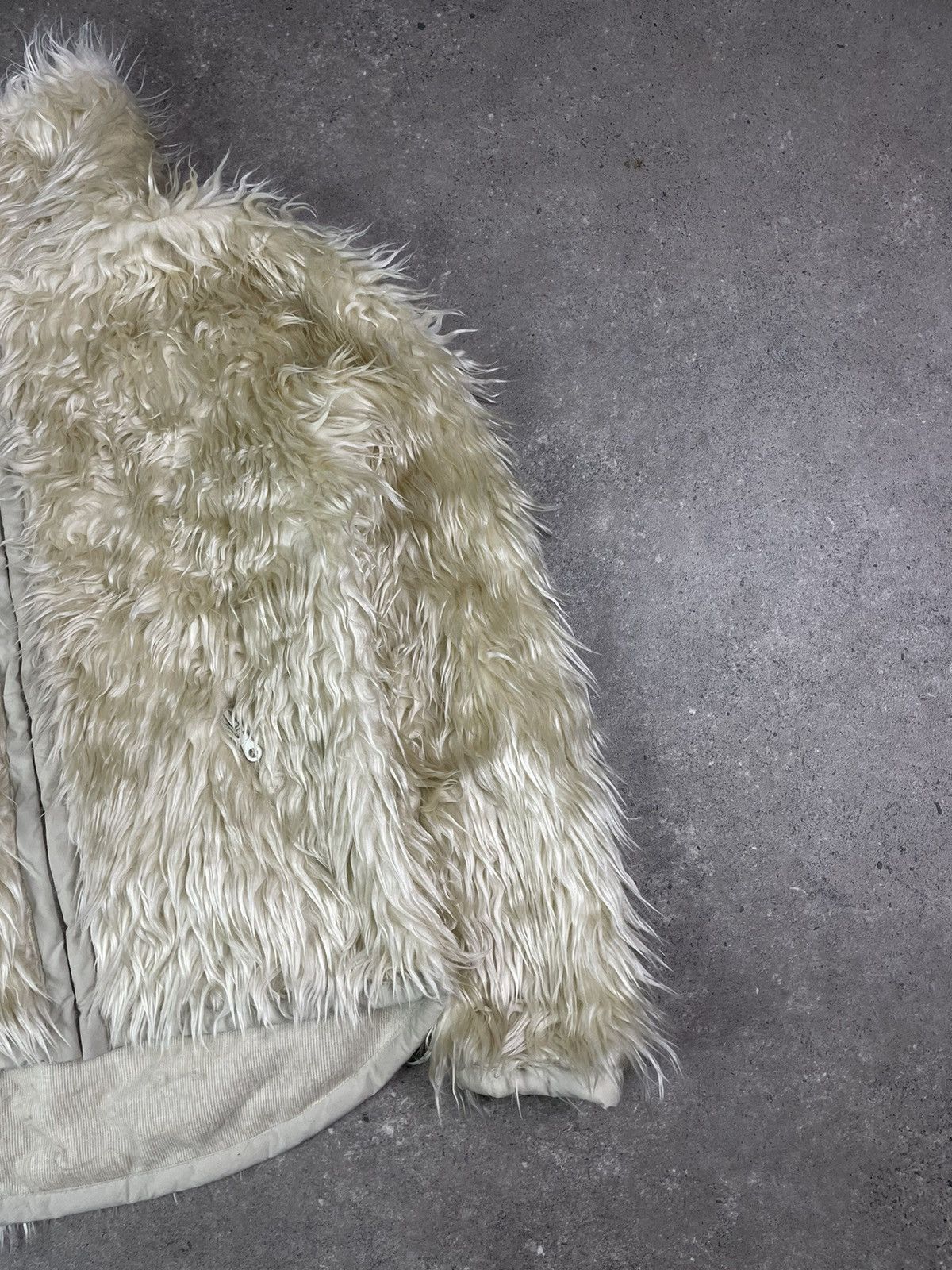 Japanese Brand Vintage Y2K Faux Fur Cropped Jacket Size XL / US 12-14 / IT 48-50 - 4 Thumbnail