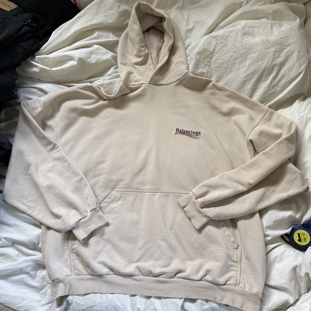 Balenciaga Balenciaga Embroidered Campaign Logo Hoodie Size US XL / EU 56 / 4 - 3 Thumbnail