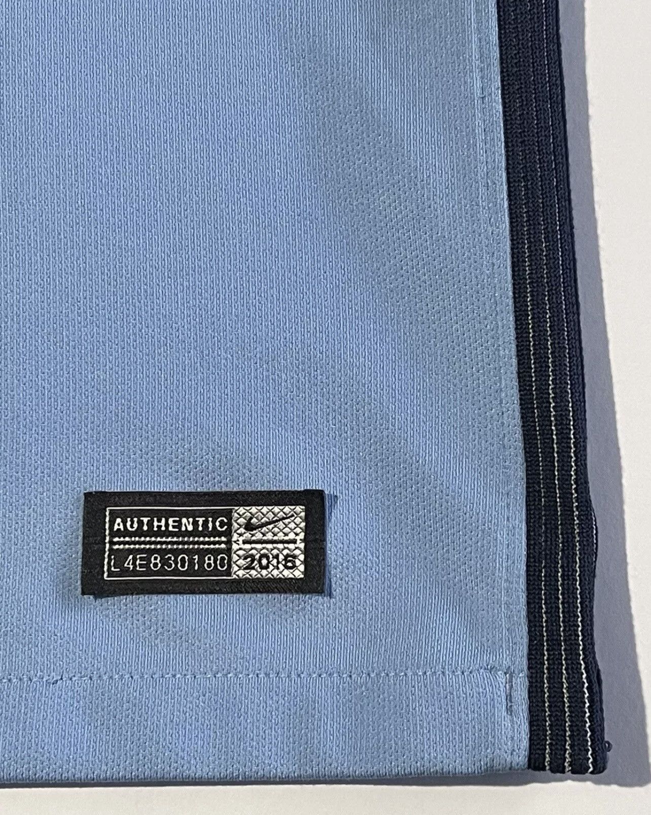 Nike Nike Manchester City Soccer Jersey Men’s Large Blue Shirt Size US L / EU 52-54 / 3 - 11 Thumbnail