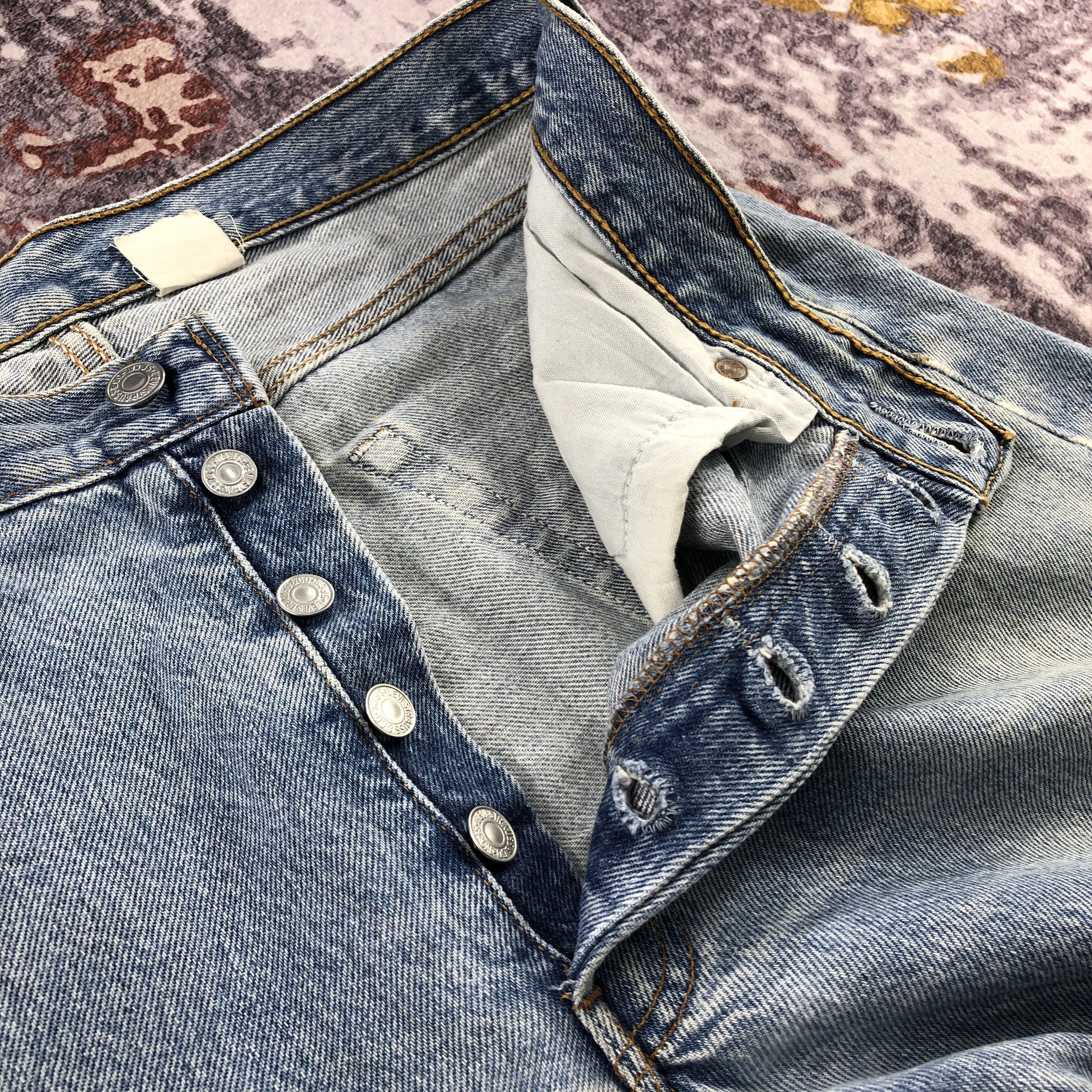 Levi's 90s Vintage Blue Wash Levis 501 Jeans-JM3028 Size US 32 / EU 48 - 13 Thumbnail