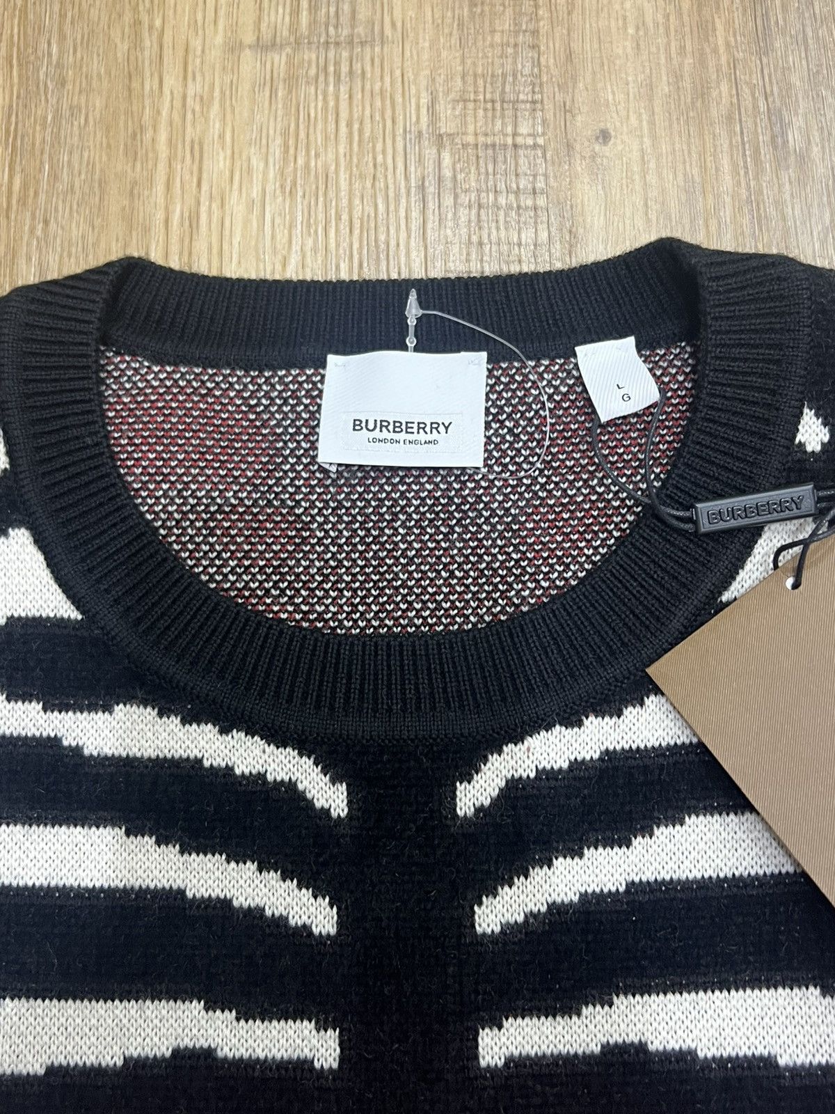 Burberry Burberry Mens Jennings Zebra Logo Jumper Knit Sweater Size US L / EU 52-54 / 3 - 7 Thumbnail