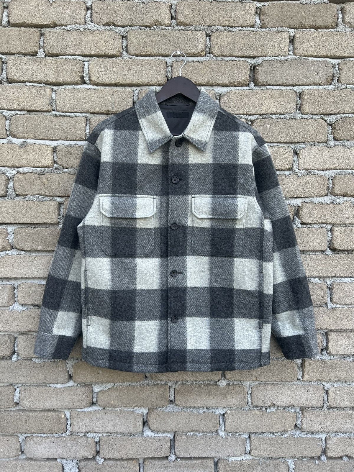 Japanese Brand Japanese Brand Uniqlo Wool Plaid Tartan Jacket Size US M / EU 48-50 / 2 - 2 Thumbnail