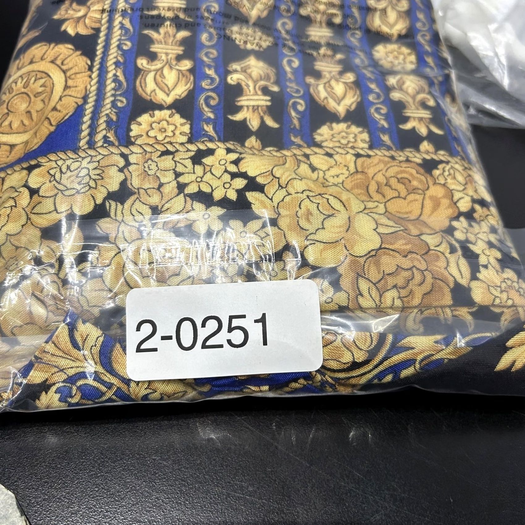 Vintage VINTAGE Lady Carol Petites Jacket Womens Petite M Blue Gold Baroque 90s Floral Kimono Open Front Unlined Short Sleeve Casual Party/Cocktail Womens Size M / US 6-8 / IT 42-44 - 7 Thumbnail