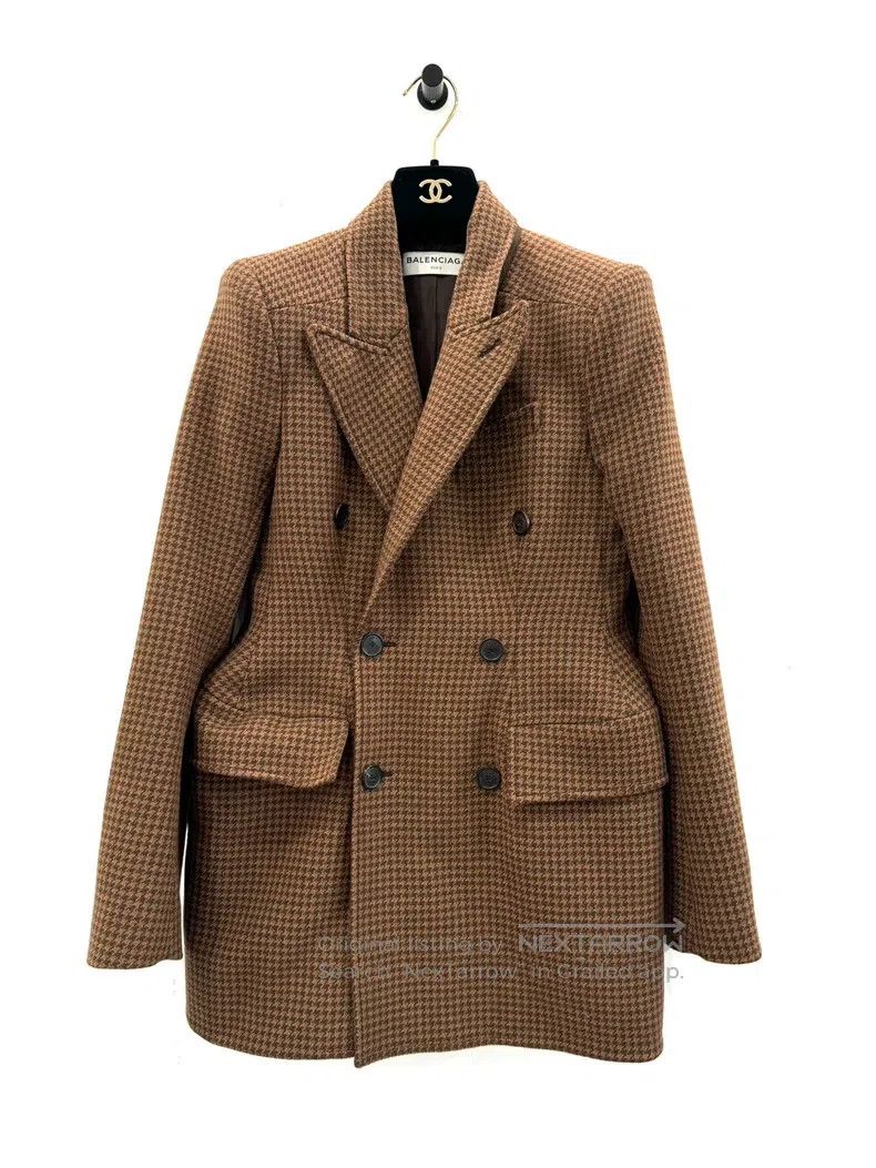 Balenciaga Balenciaga Brown Houndstooth Women's Wool Double Breasted Size XS / US 0-2 / IT 36-38 - 1 Thumbnail
