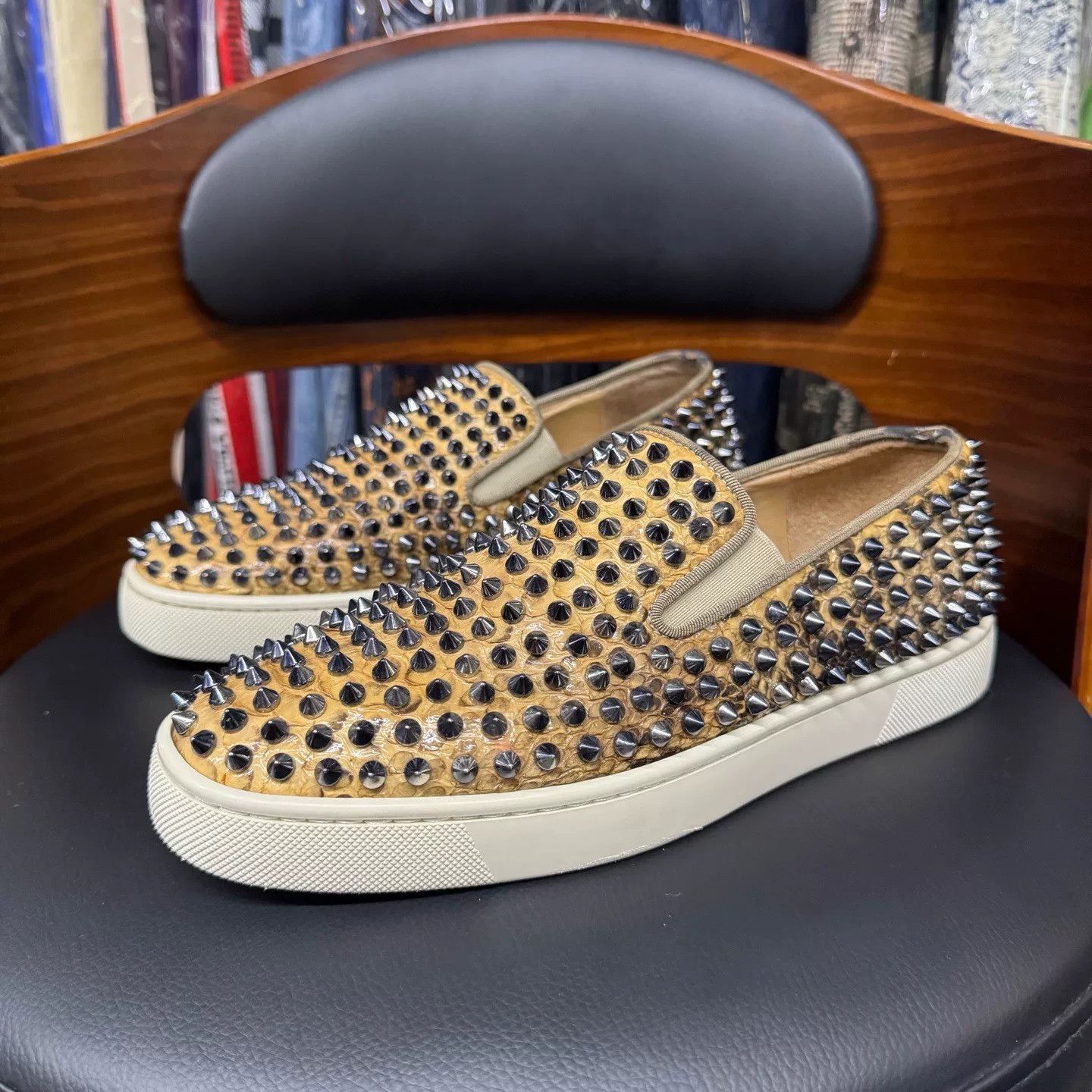Christian Louboutin Christian Louboutin Animal Print Gold Lowtop Sneakers 40 Men Size US 7.5 / EU 40-41 - 1 Thumbnail