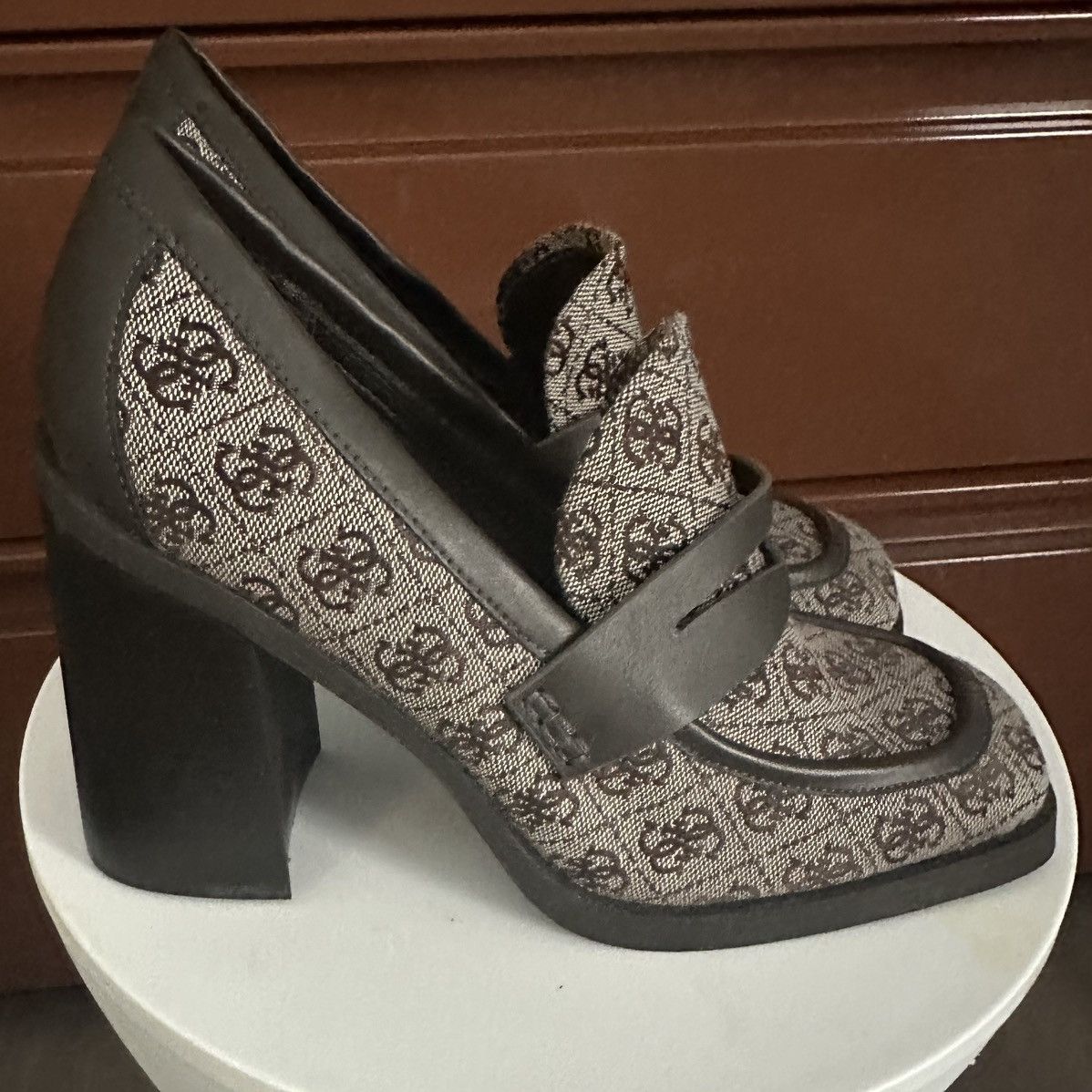 Guess Guess Pumps Size US 9 / IT 39 - 2 Thumbnail