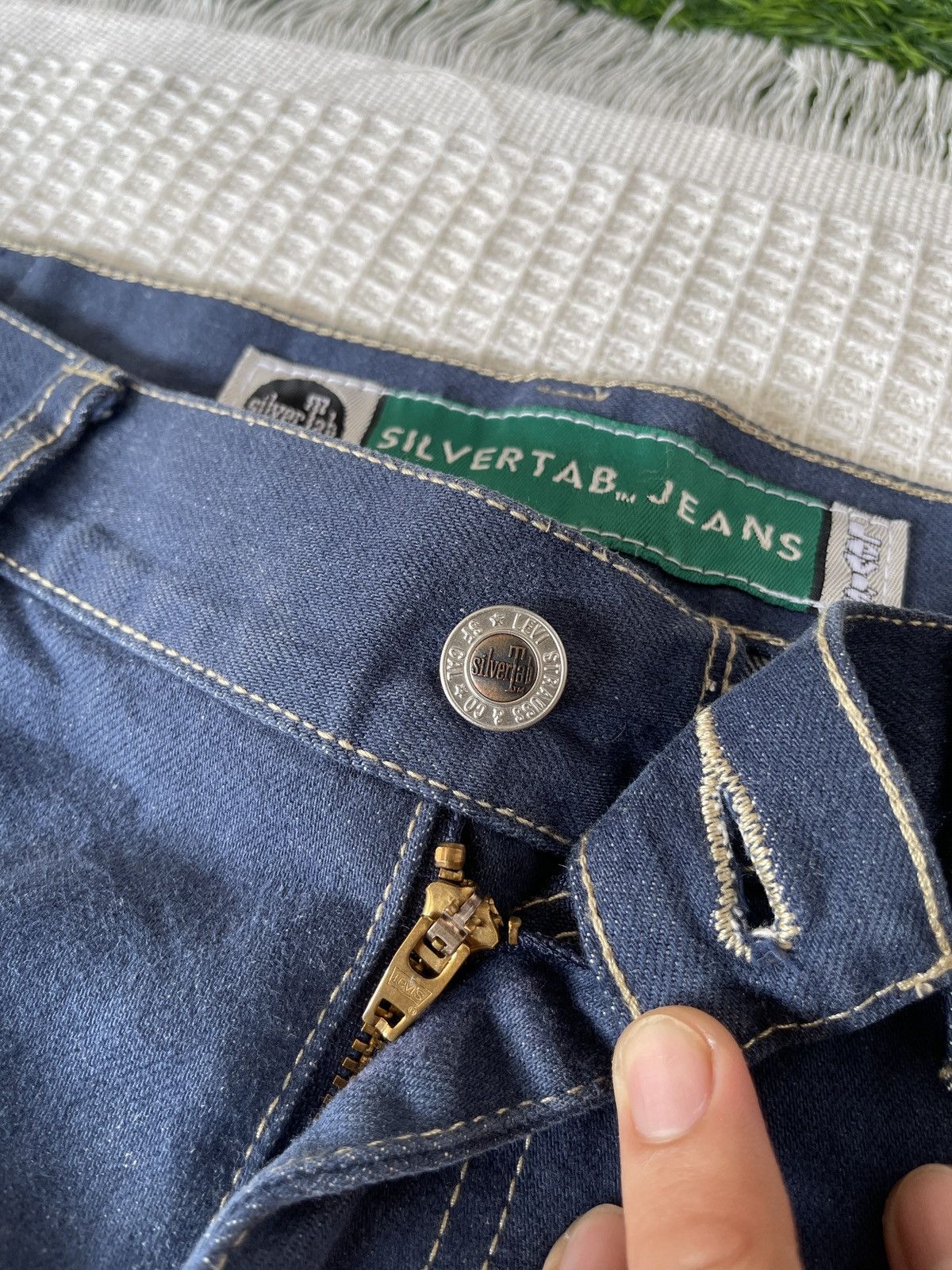 Levi's Hype‼️Vintage’90s🔥Levi’s SilverTab🔥Baggy Jeans Size US 34 / EU 50 - 8 Thumbnail