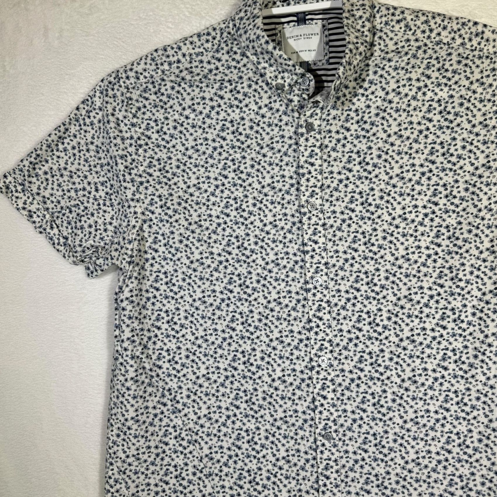 Denime Denim & Flower Shirt Mens Medium Blue White Floral Button-Down Short Sleeve Casual Summer Shirt Size US M / EU 48-50 / 2 - 4 Thumbnail