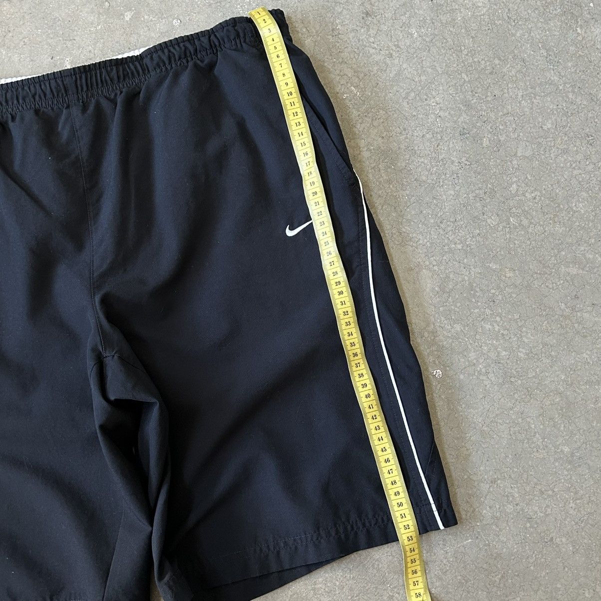 Vintage Nike Vintage Short Track Y2K Size US 32 / EU 48 - 7 Thumbnail