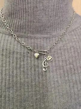 Jewelry Smiling Face Vintage Necklace chain pendent Size ONE SIZE - 1 Thumbnail