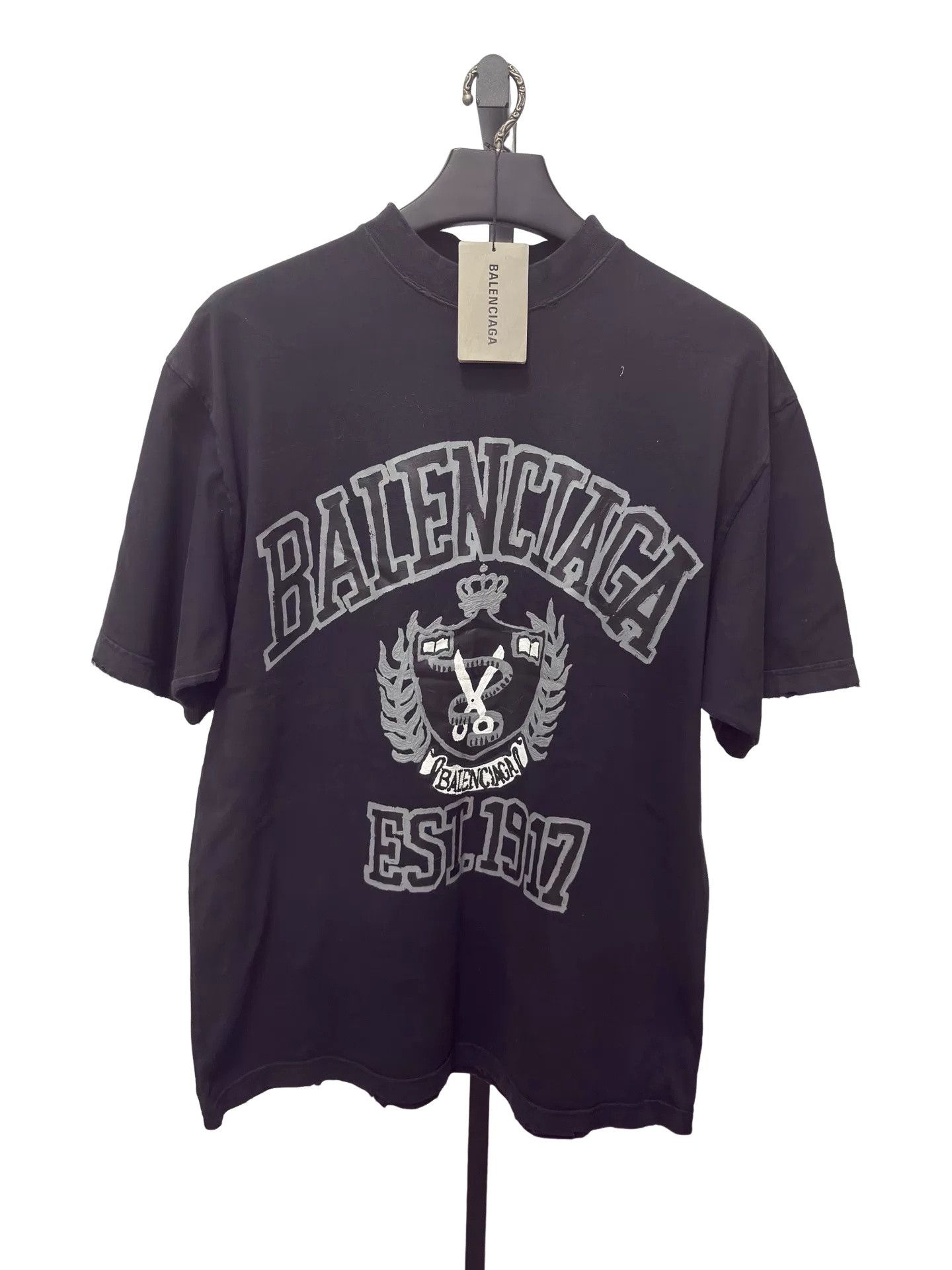 Balenciaga Balenciaga Scissor Crest Distressed T-Shirt XS Size US XS / EU 42 / 0 - 1 Thumbnail