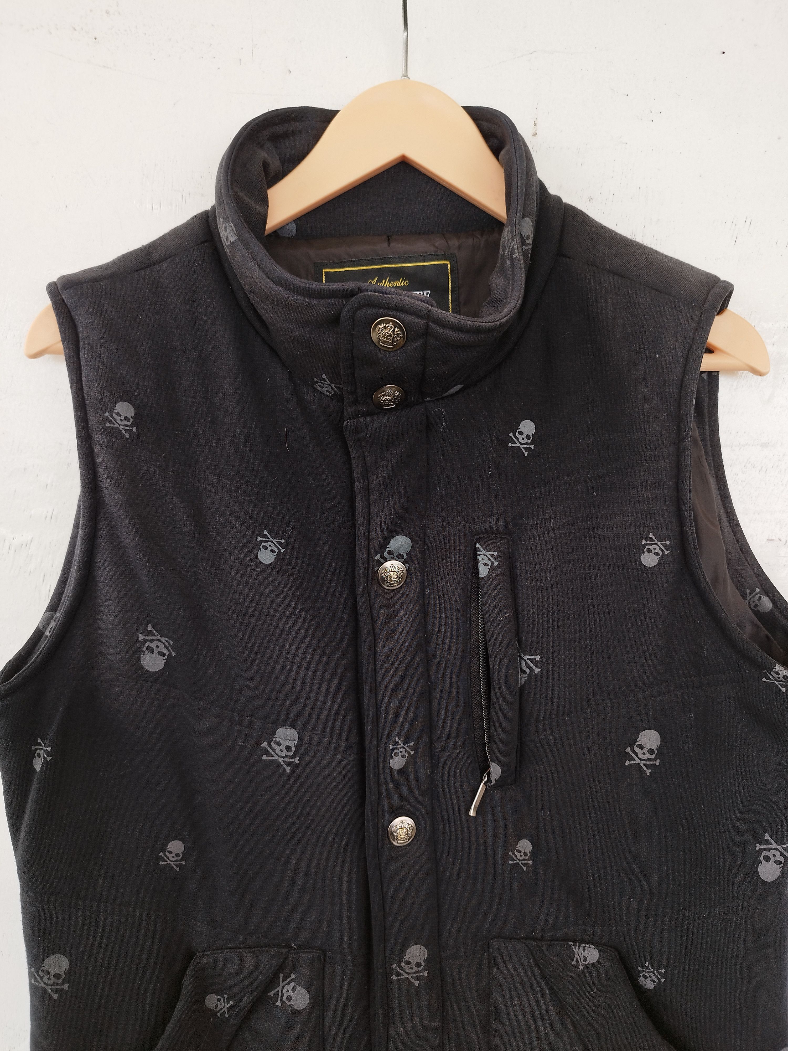 If Six Was Nine 🔥 Roushatte Vest skulls Size US S / EU 44-46 / 1 - 2 Thumbnail