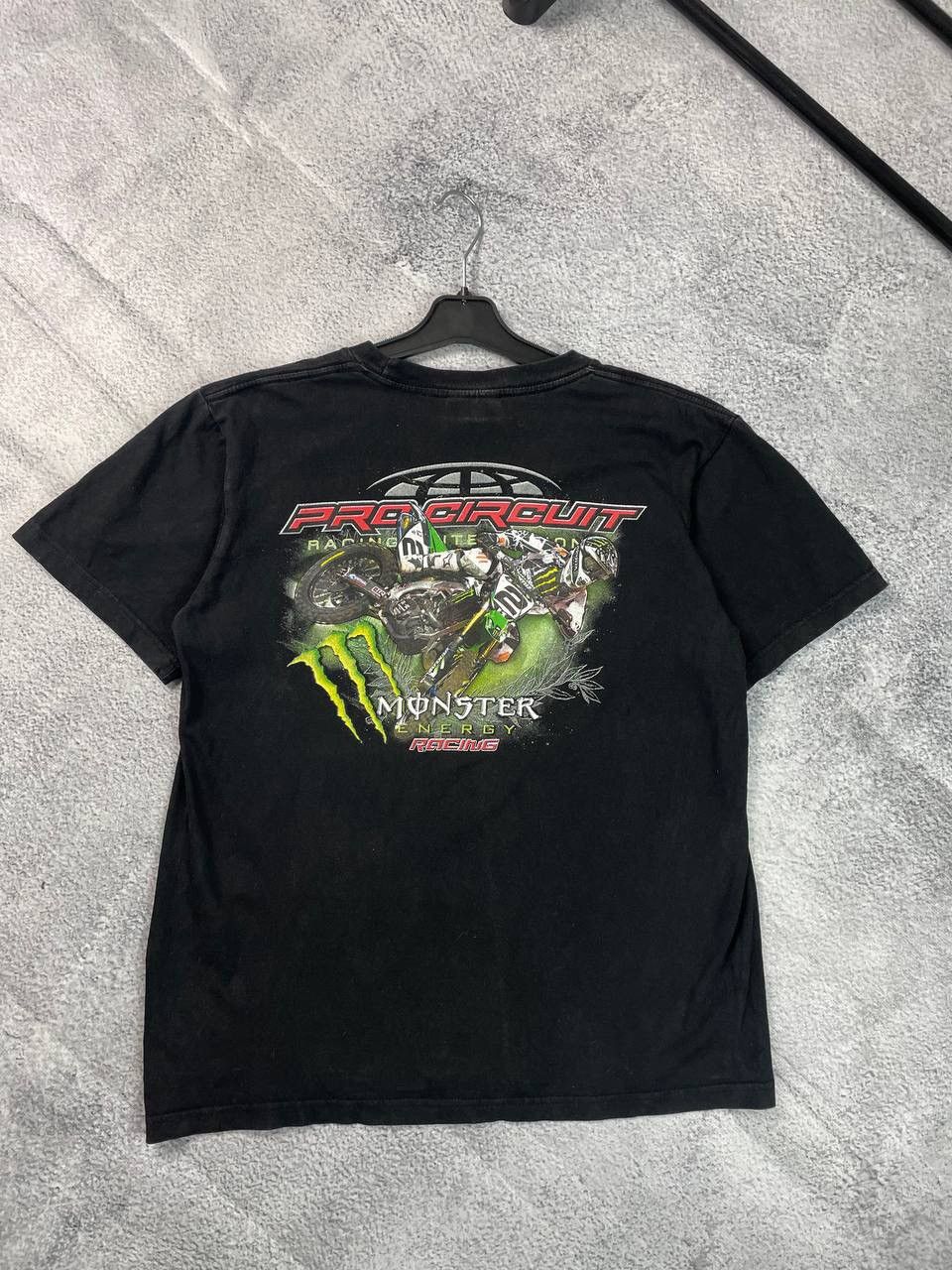 Band Tees Monster Energy racing T-shirt Size US M / EU 48-50 / 2 - 6 Thumbnail