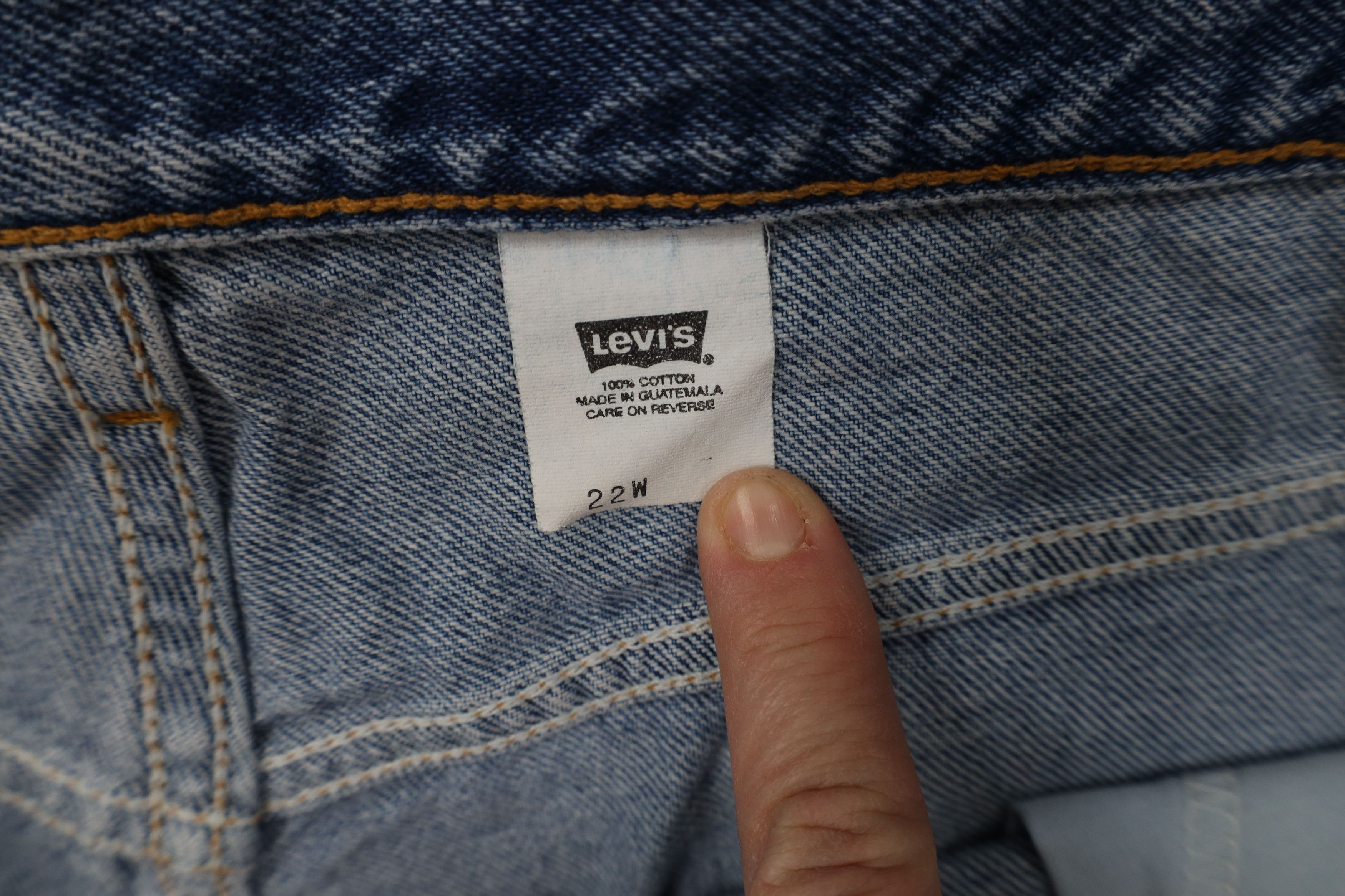 Levi's Vintage Y2K 2001 Levis Denim Jean Shorts Jorts Blue Cotton Size 22" - 9 Thumbnail