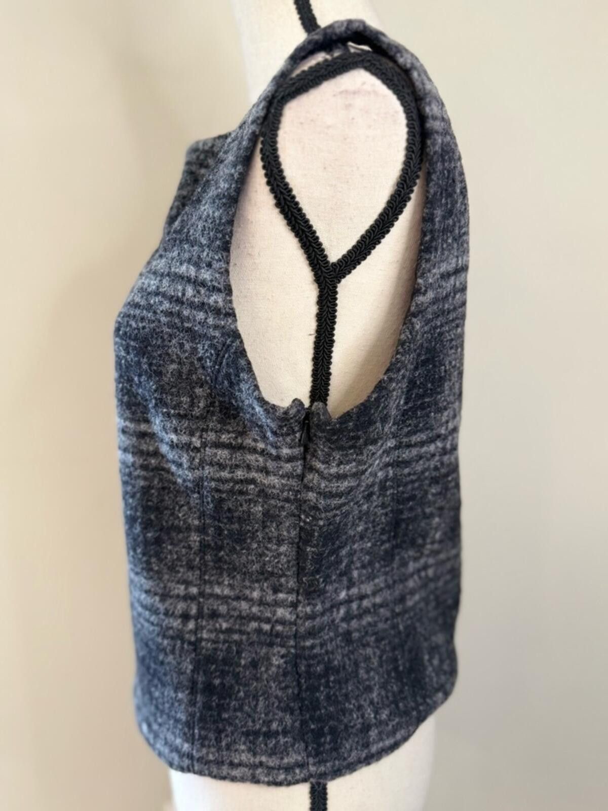 Other Wool blend plaid sleeveless sweater vest deep V back SZ 12 Size XL / US 12-14 / IT 48-50 - 3 Thumbnail