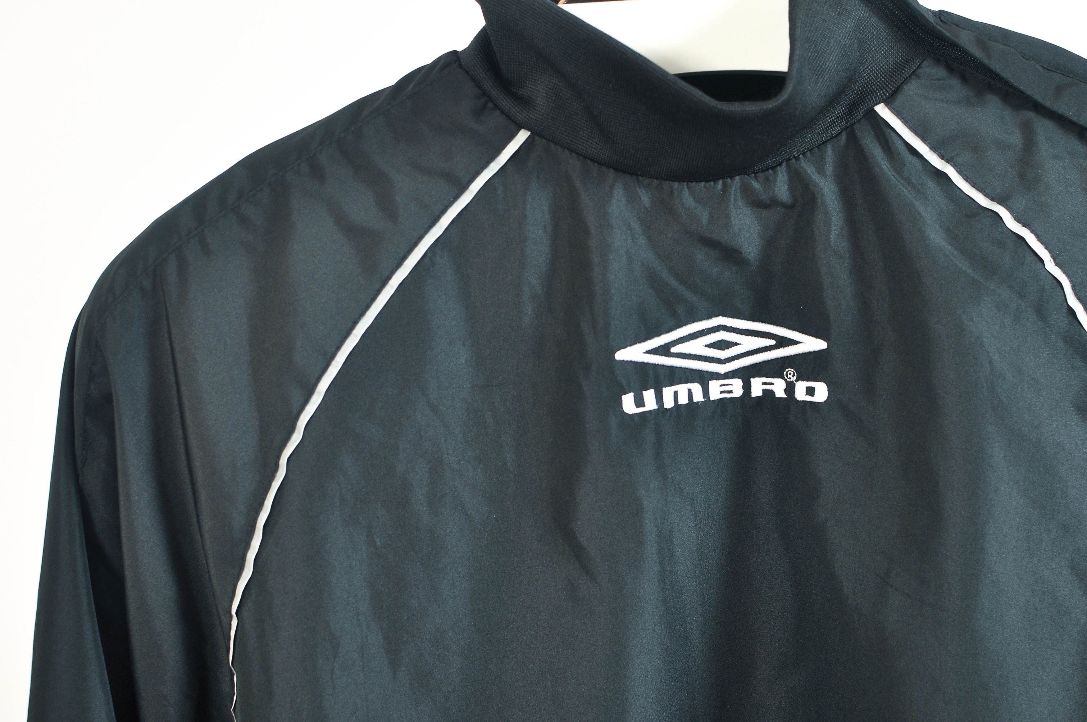 Umbro Vintage 00s Umbro overhead shell jacket Size S / US 4 / IT 40 - 2 Thumbnail