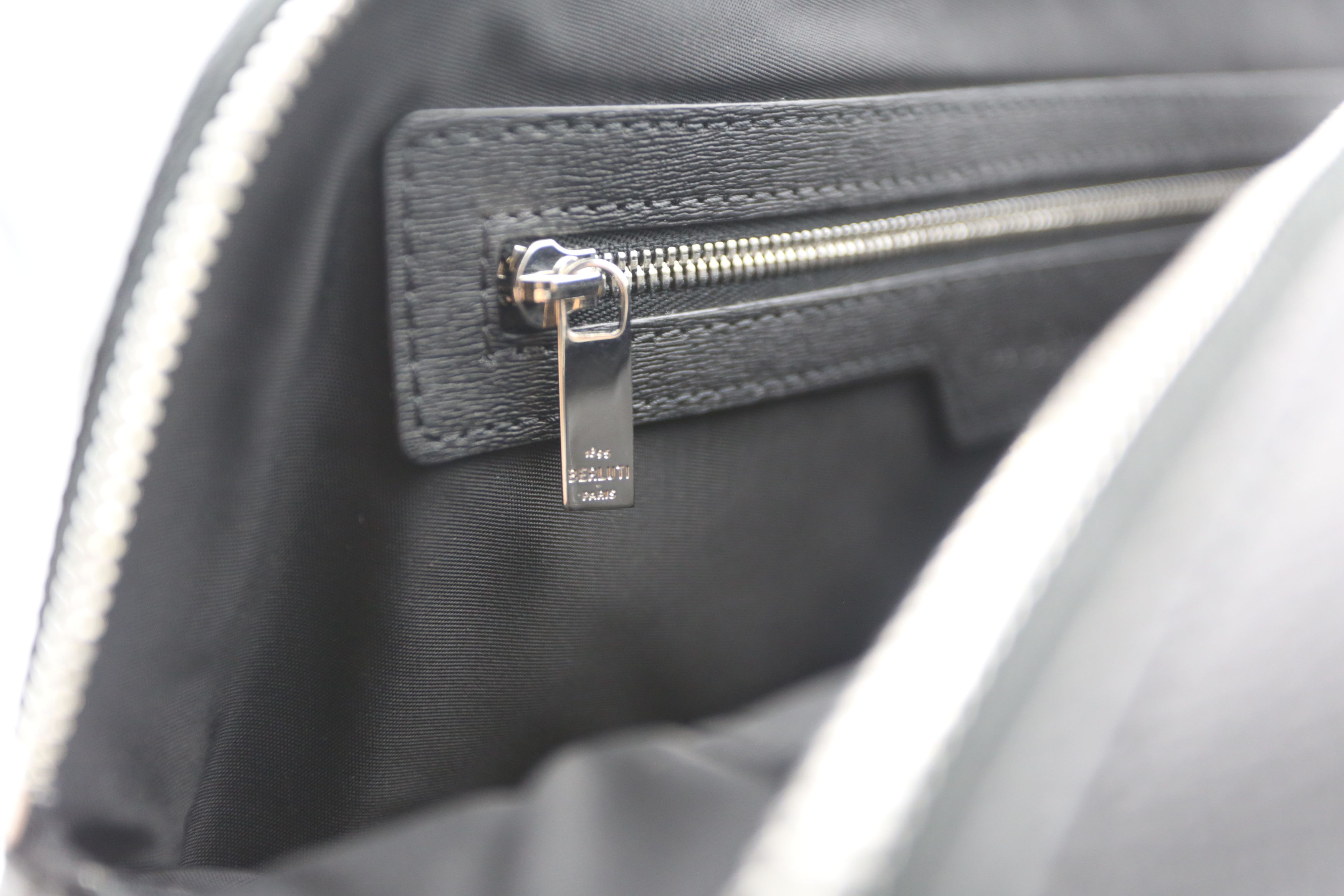 Berluti Berluti - KVA - F/W 21 - Signature Canvas & Leather Wash Bag Size ONE SIZE - 10 Thumbnail