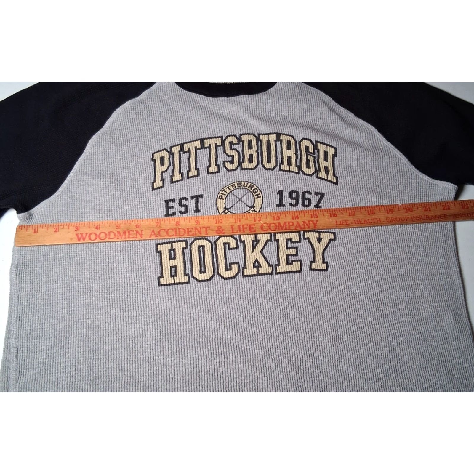 Vintage Pittsburgh Hockey Thermal Shirt Men XL Gray Raglan Long Sleeve Arizona Crew Neck Athletic Sports Activewear Shirt Size US XL / EU 56 / 4 - 4 Thumbnail