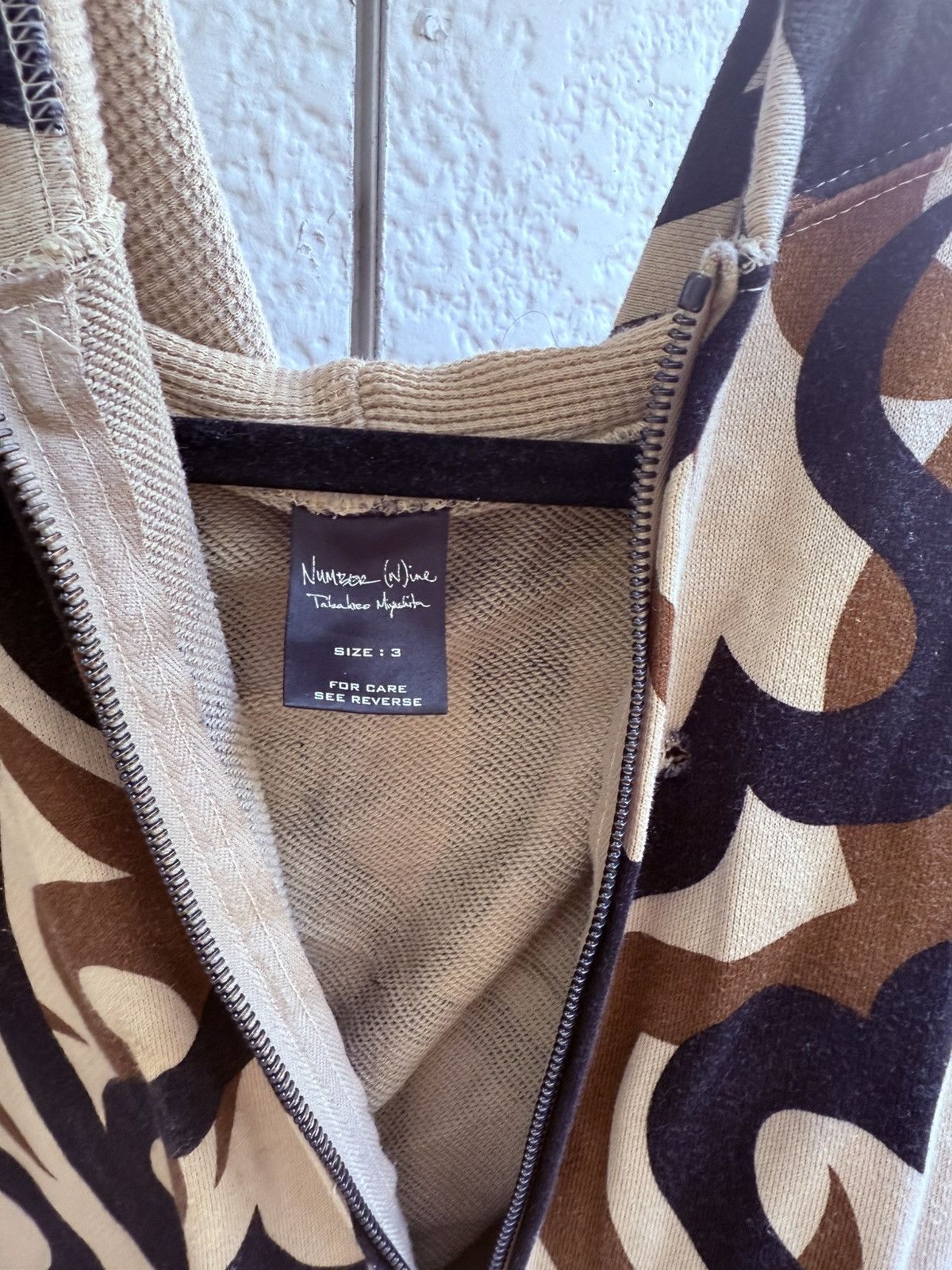 Number (N)ine Number nine tribal zip up Sz 3 Size US L / EU 52-54 / 3 - 19 Thumbnail