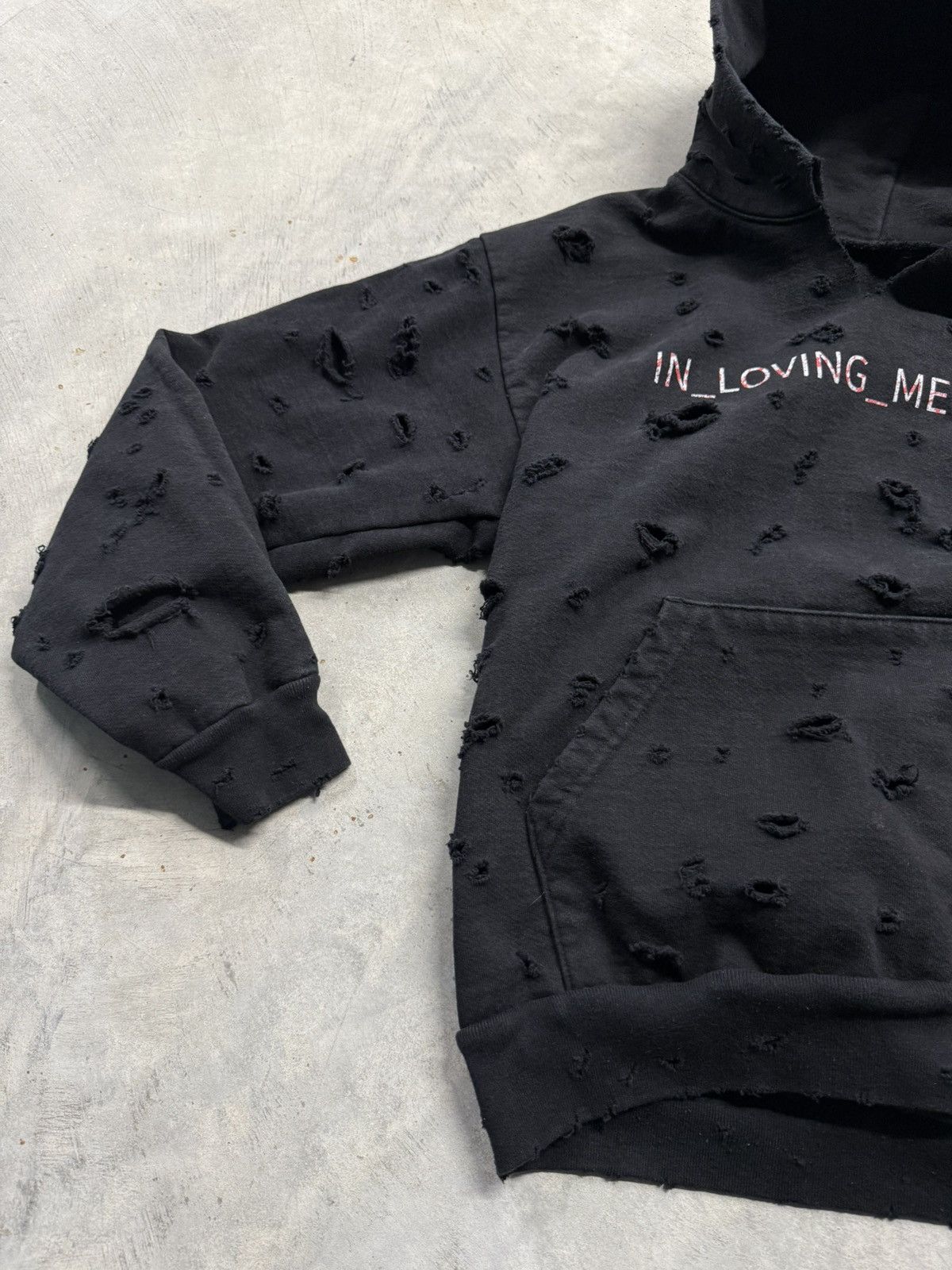 Other In Loving Memory Distressed Blood Logo Hoodie Size US L / EU 52-54 / 3 - 5 Thumbnail