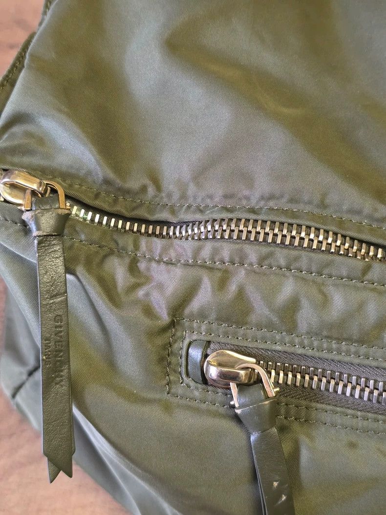 Givenchy Givenchy Military Green Single Shoulder Bag Size ONE SIZE - 3 Thumbnail